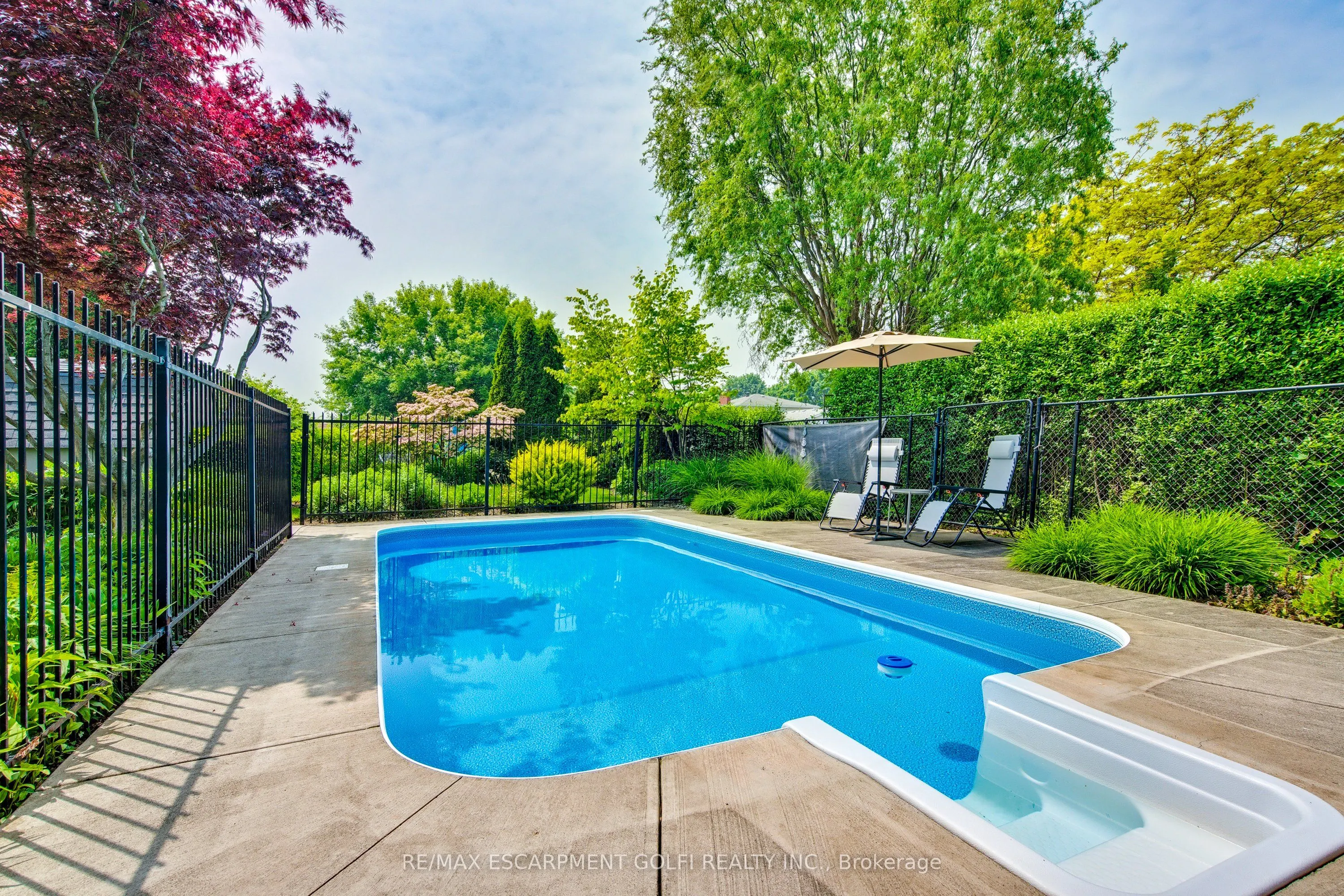 38 Albany Drive