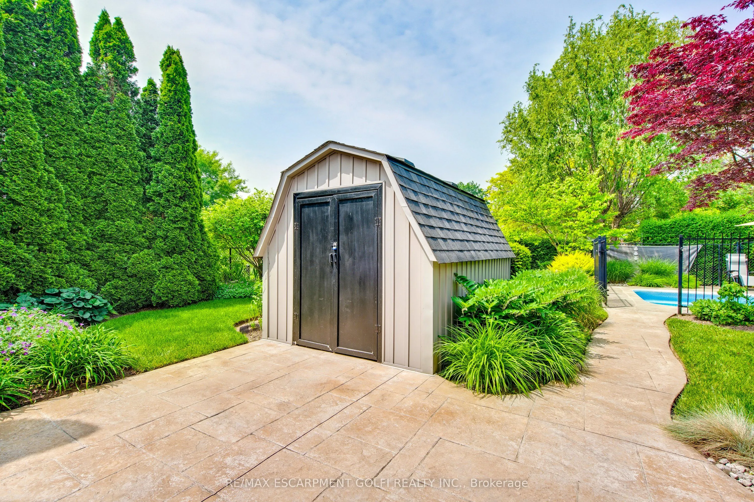 38 Albany Drive