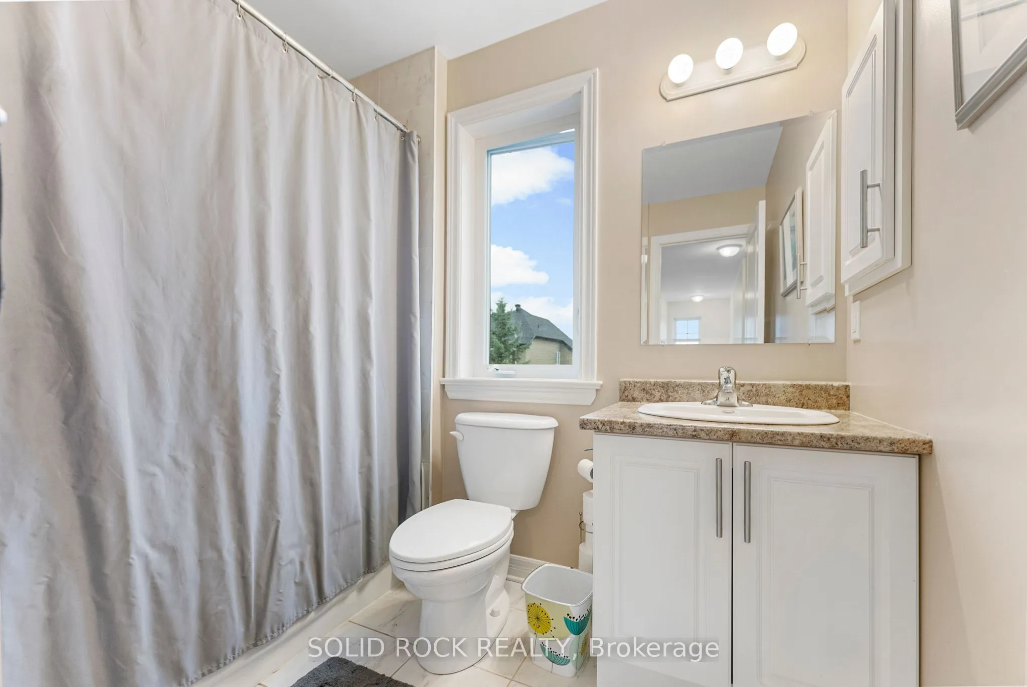 53 WILLOWSHORE Way