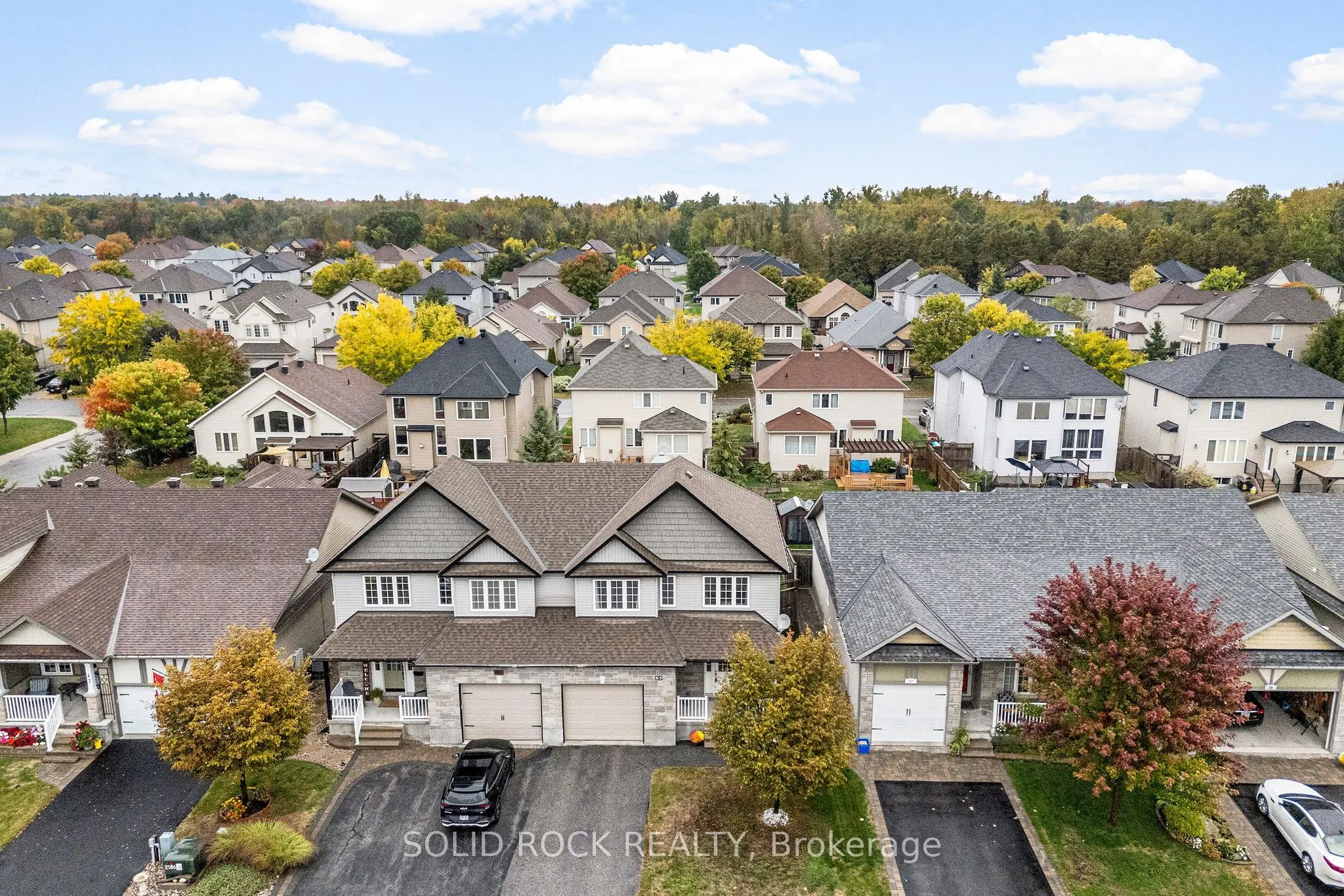 53 WILLOWSHORE Way