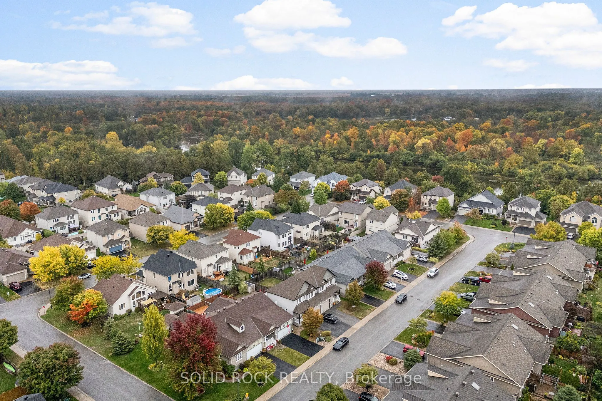 53 WILLOWSHORE Way