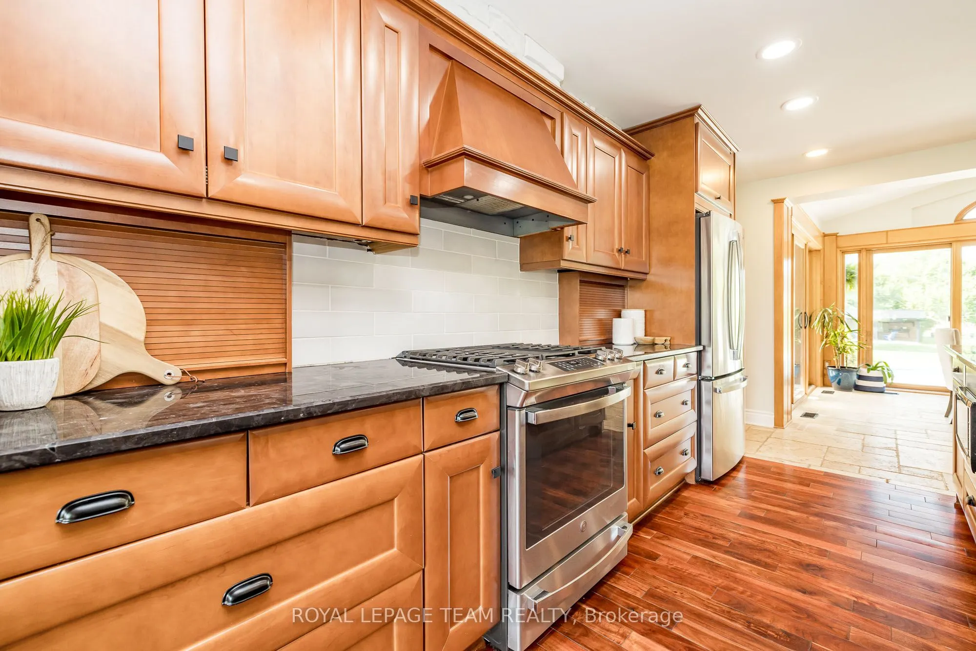 1216A River Road
