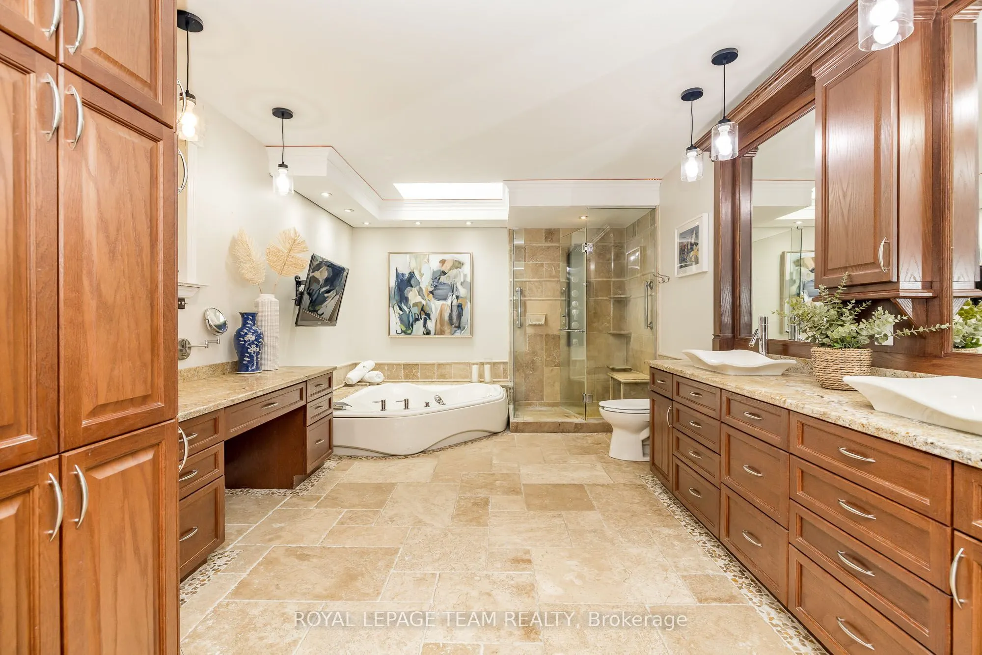 1216A River Road