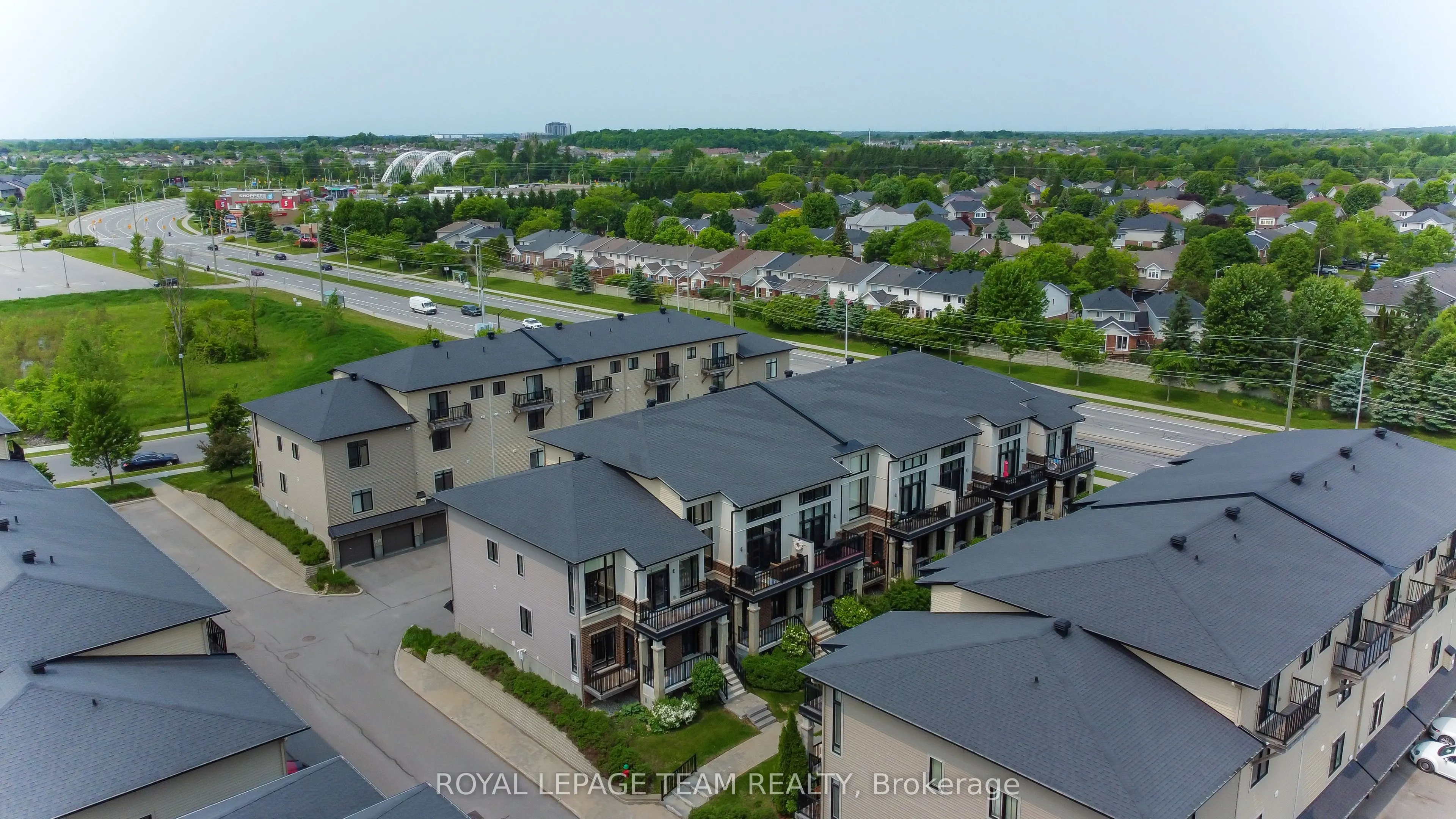200 Pembina Private, #28