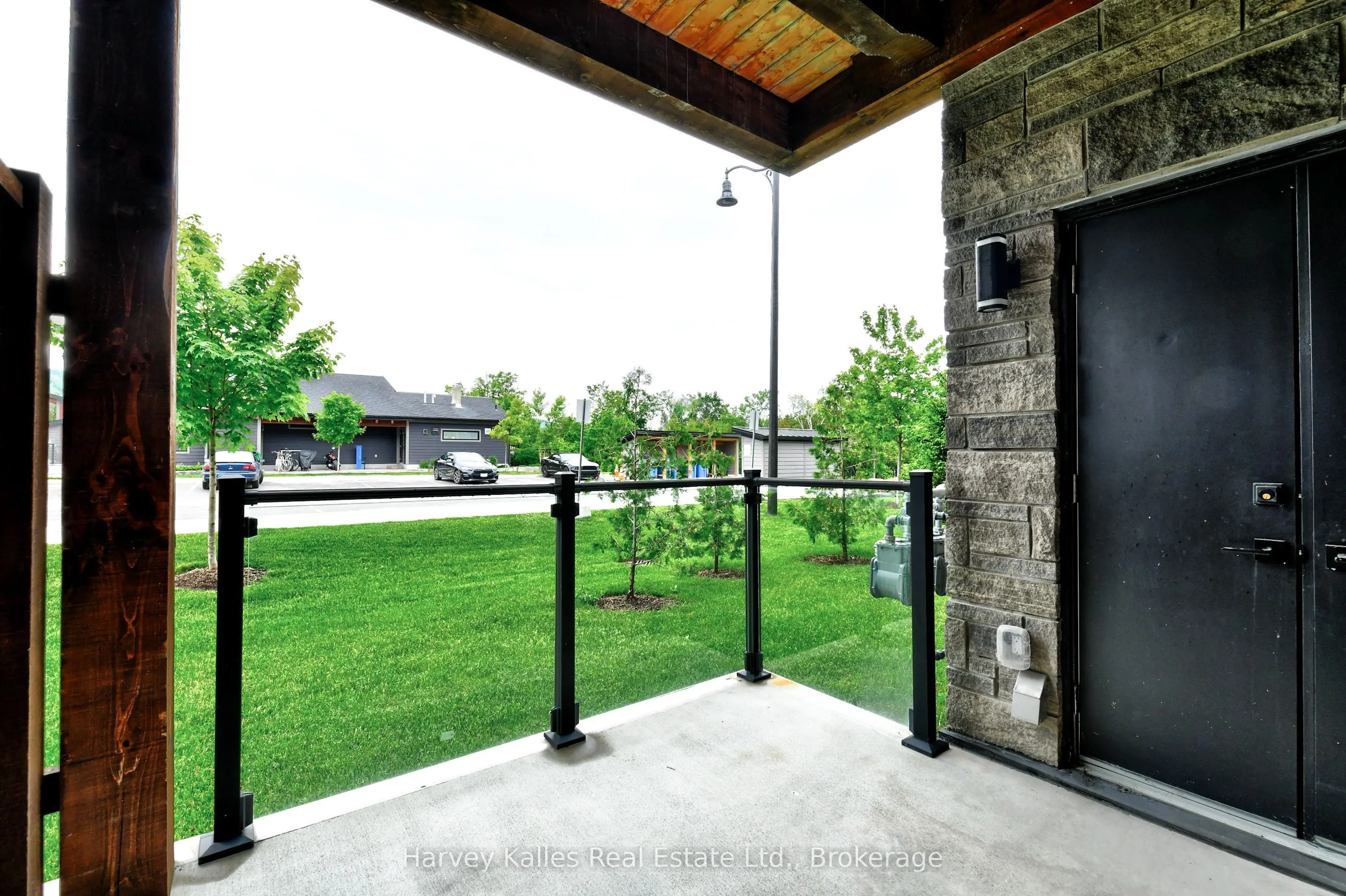 12 Beckwith Lane, #104
