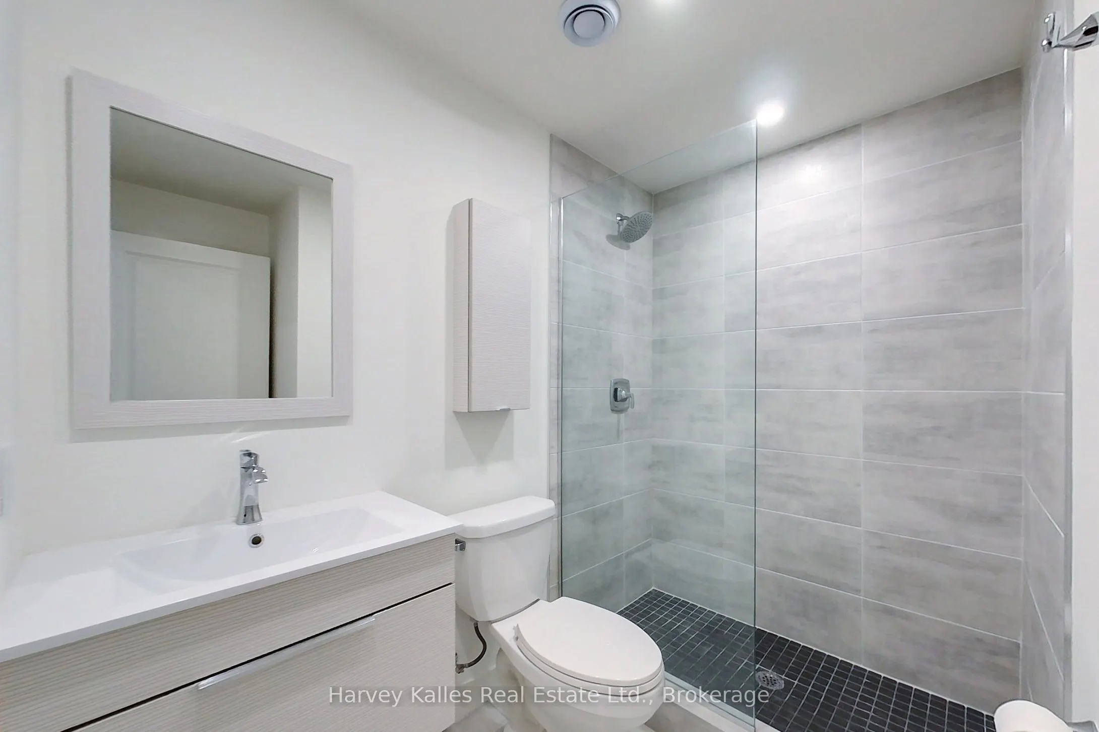 12 Beckwith Lane, #104