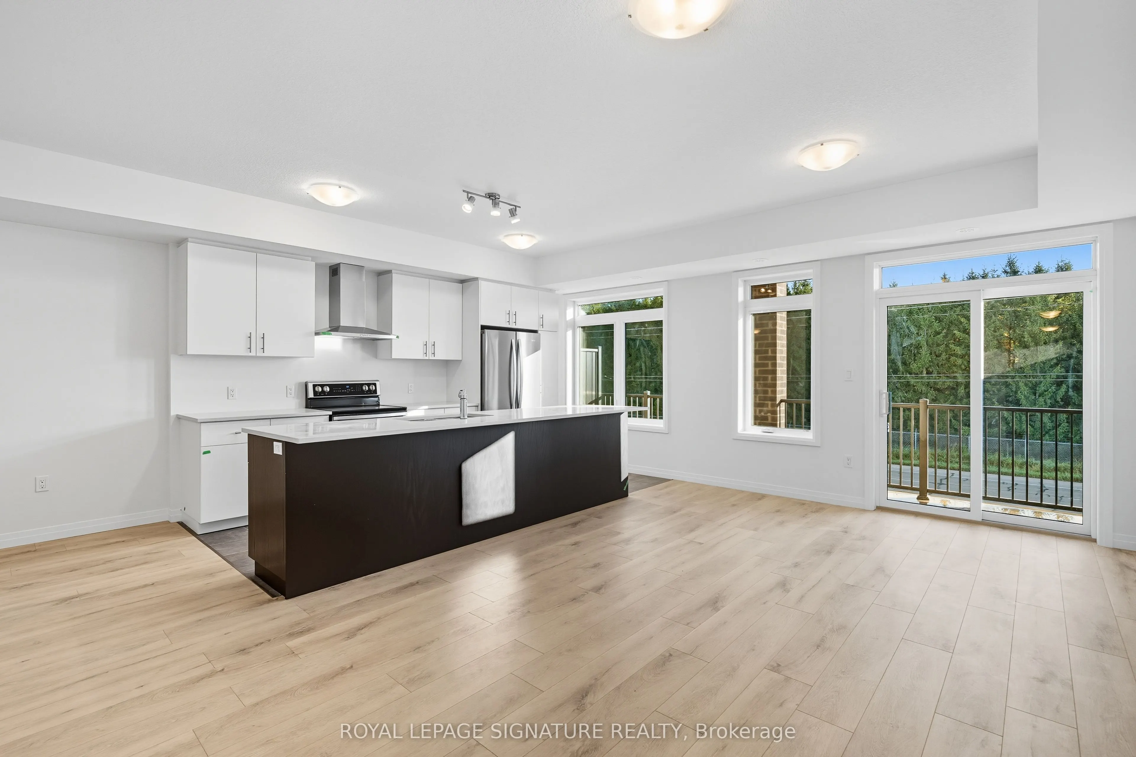 56 Thatcher Drive E, #56