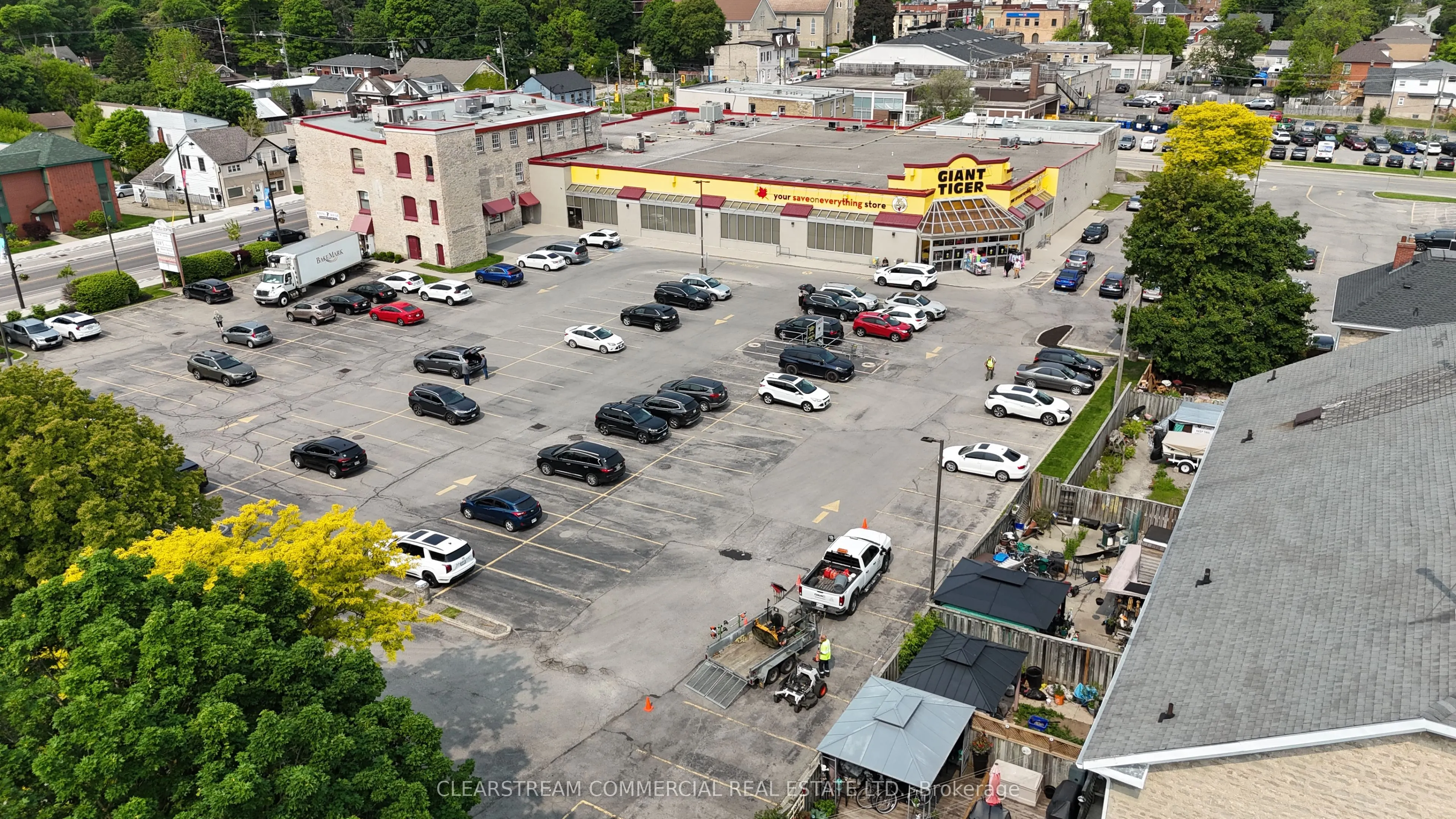 927 King Street E, #Lower Level (Basement)