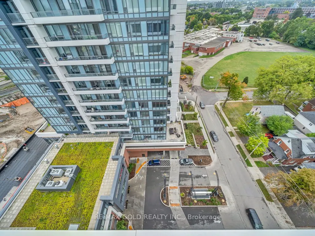 5 Wellington Street, #1405