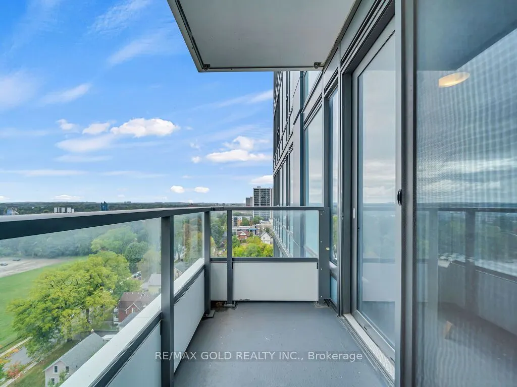 5 Wellington Street, #1405