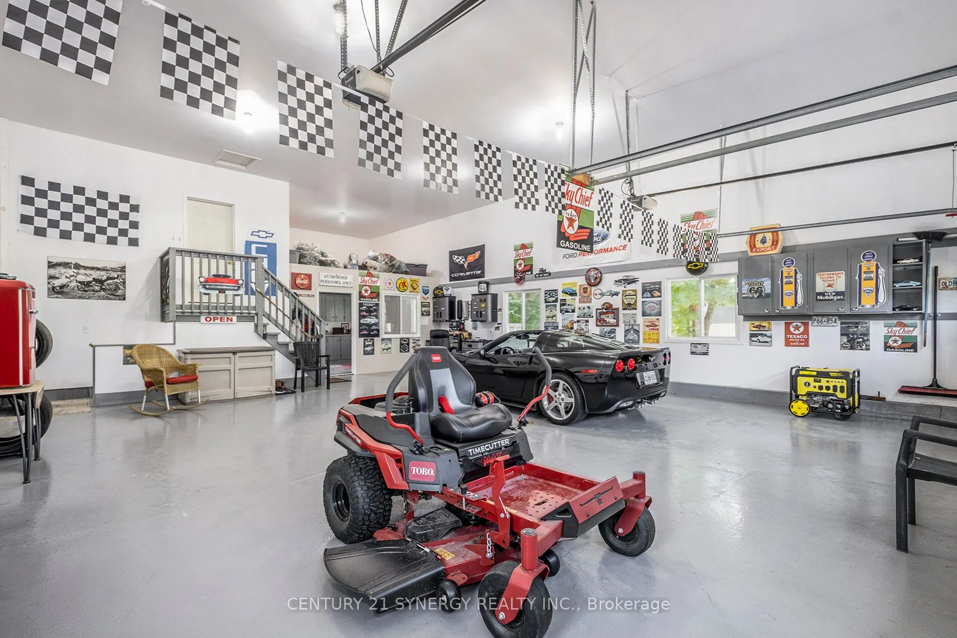 151 Golf Club Road