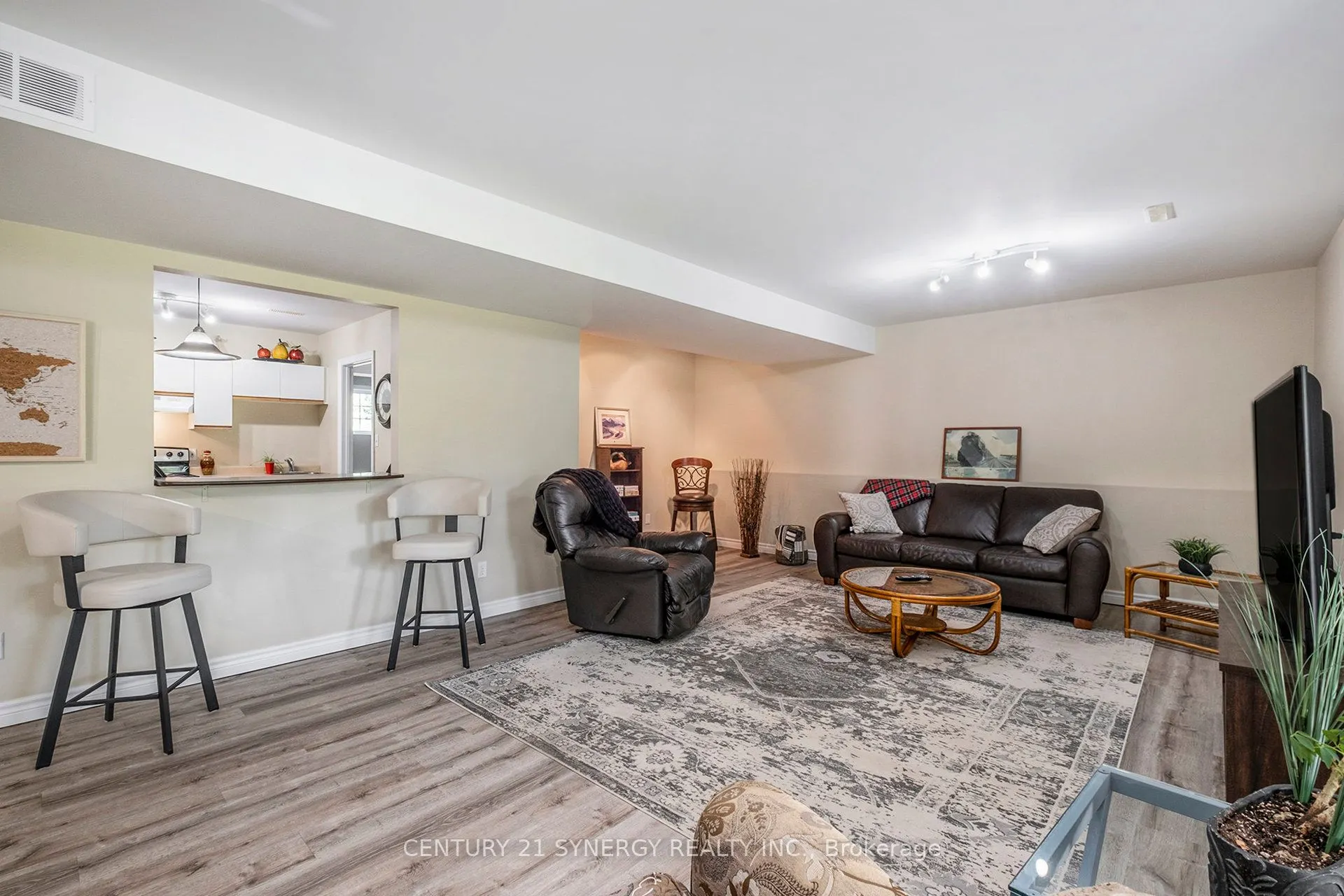 151 Golf Club Road