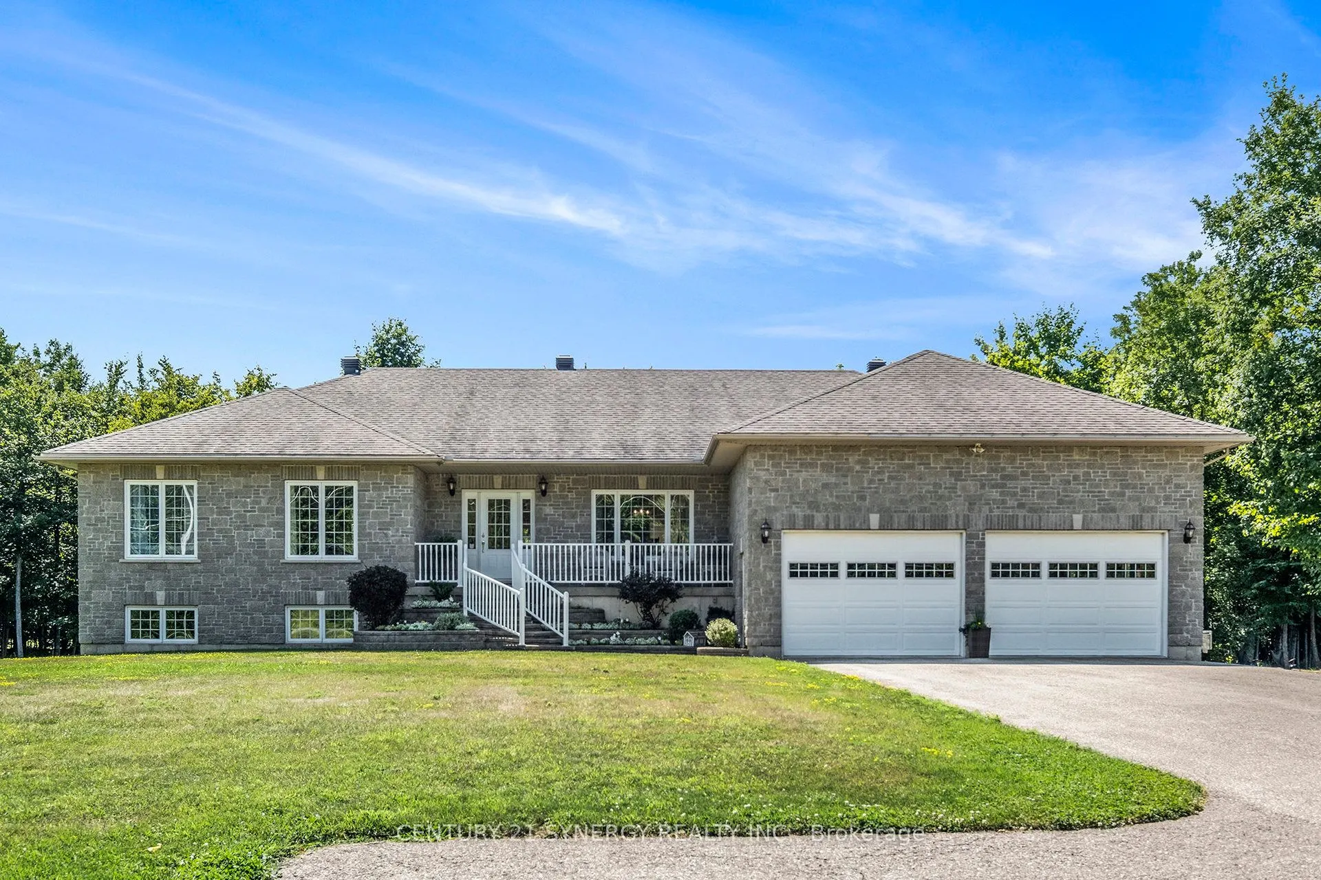151 Golf Club Road
