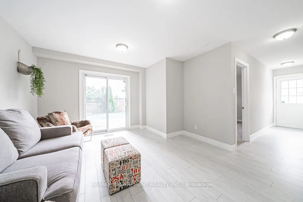 12 Quinlan Court
