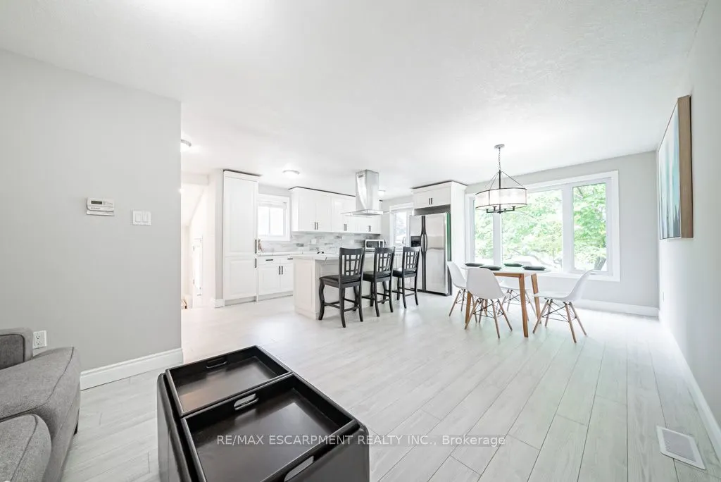 12 Quinlan Court
