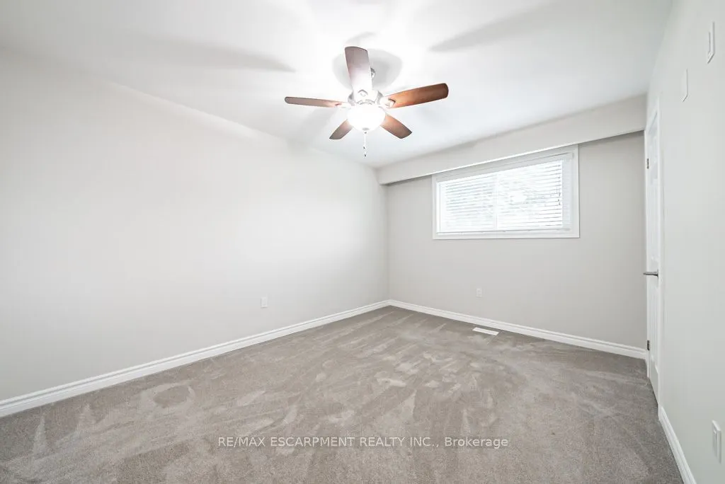 12 Quinlan Court