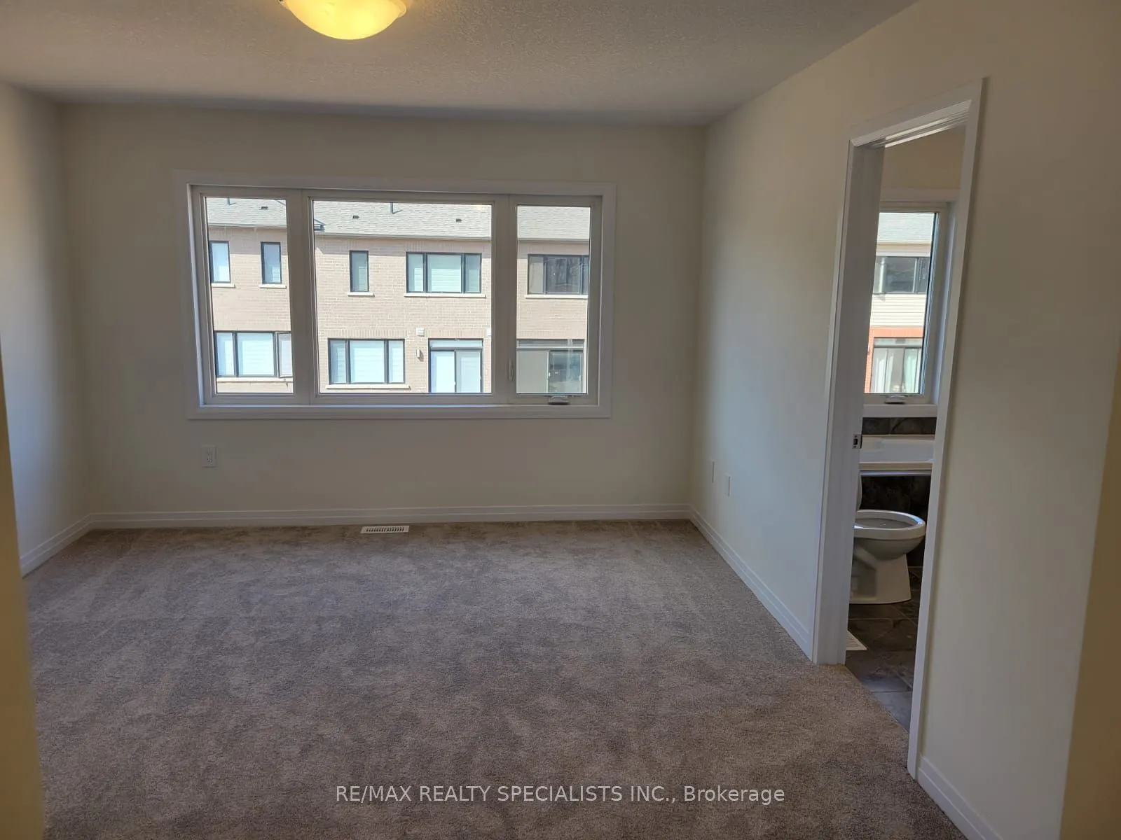 15 Blacklock Street, #7