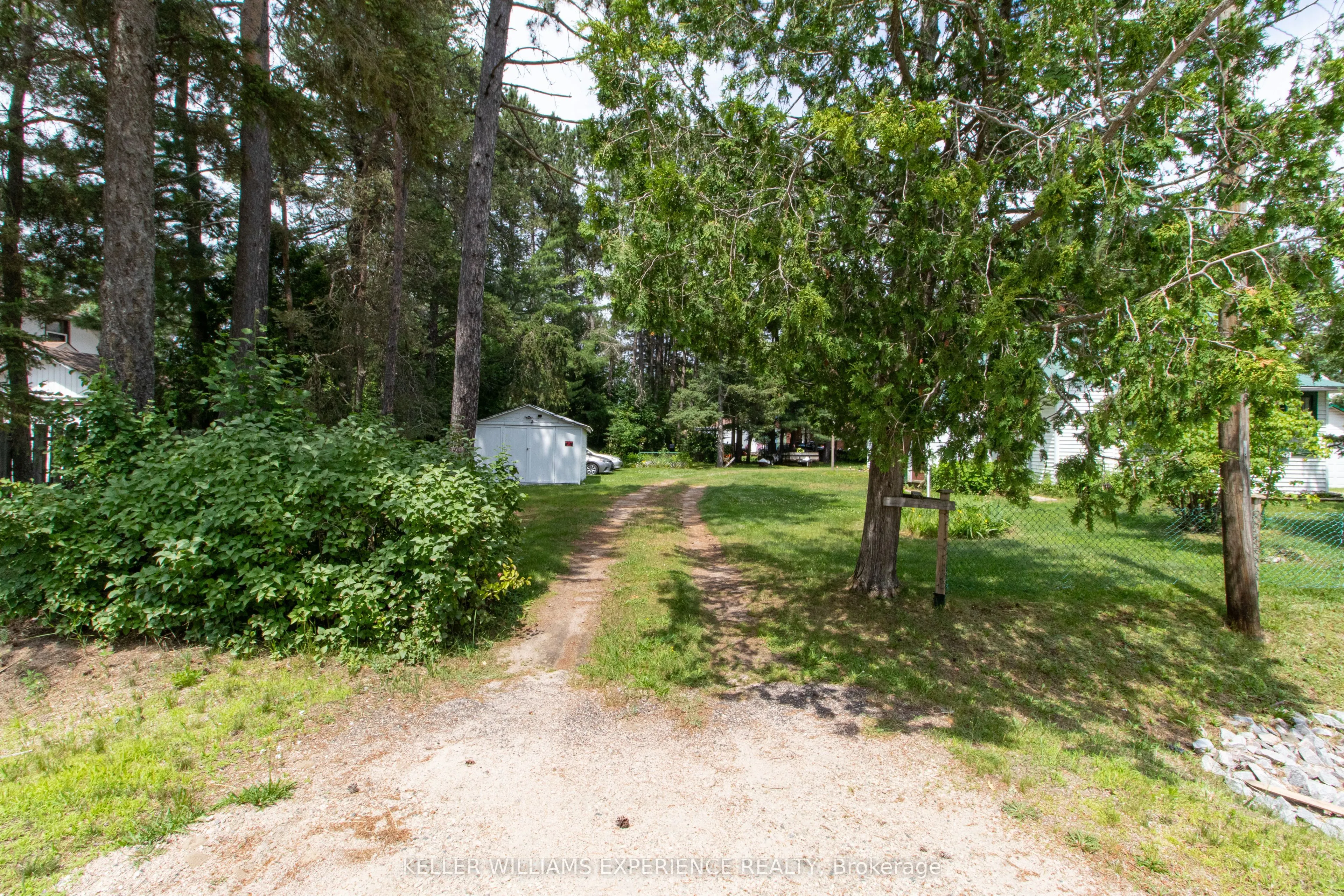 152 Ottawa Avenue