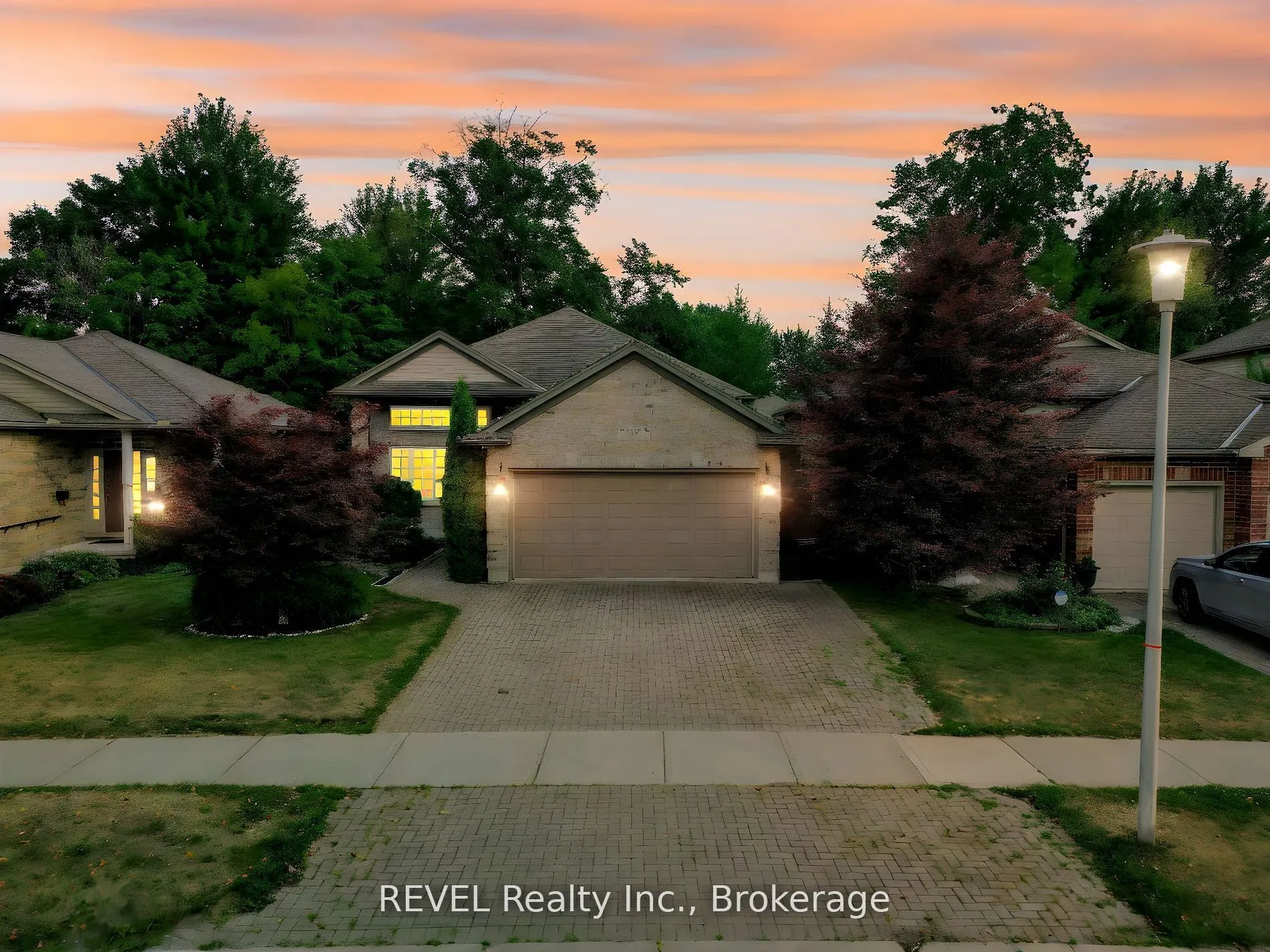 1085 South Wenige Drive
