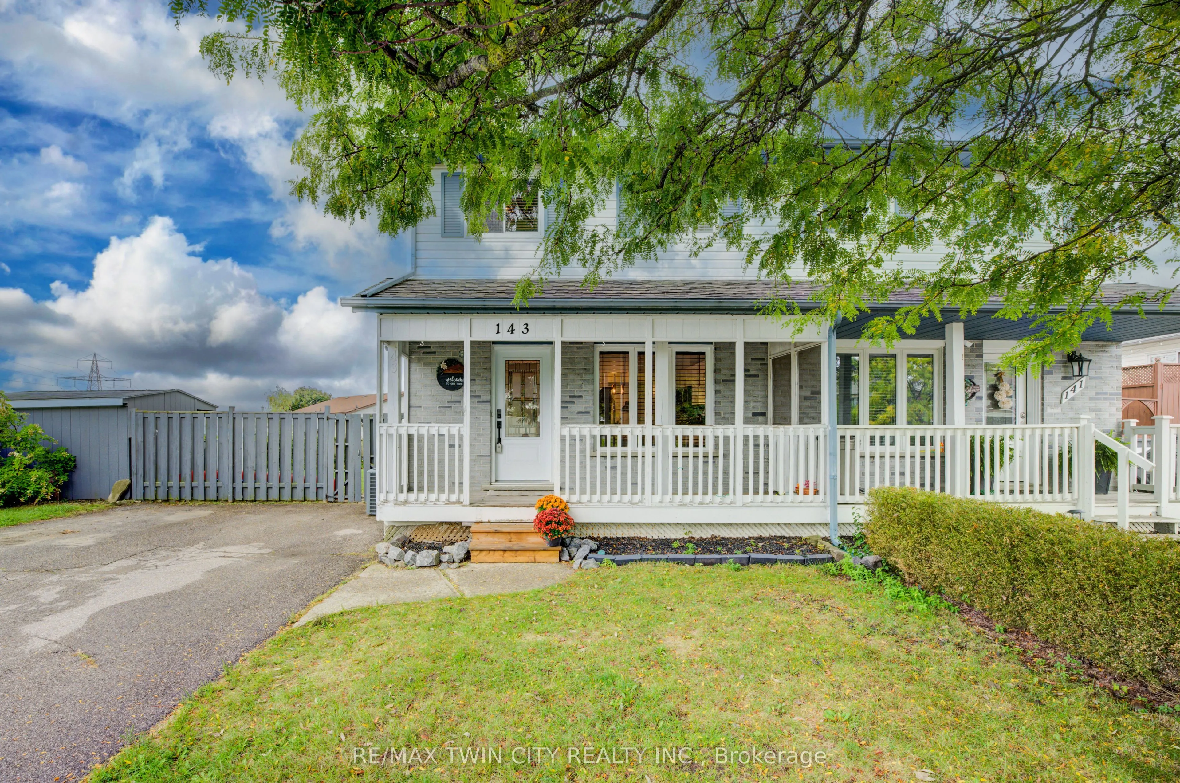 143 Dyer Court