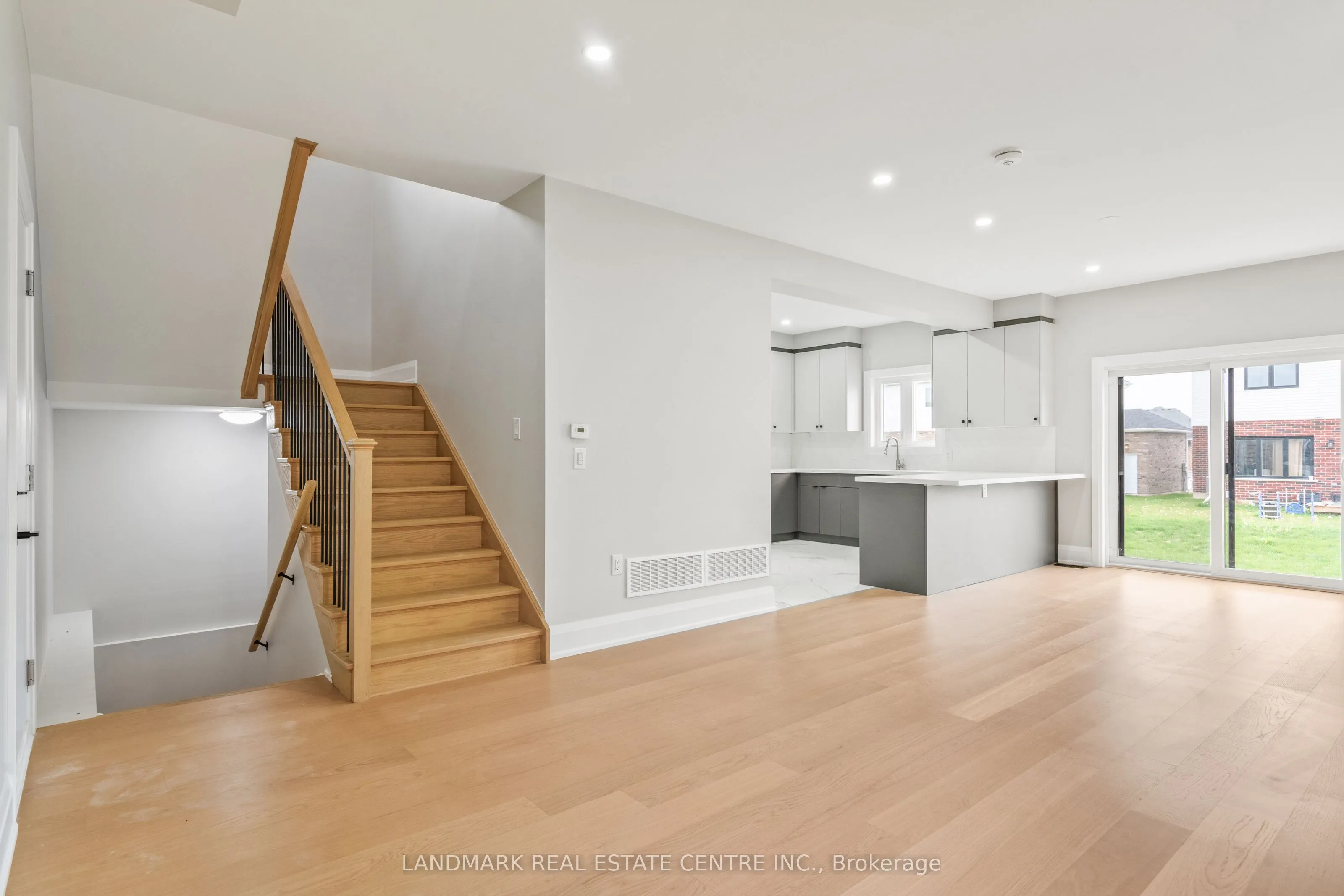 11 Bounty Avenue