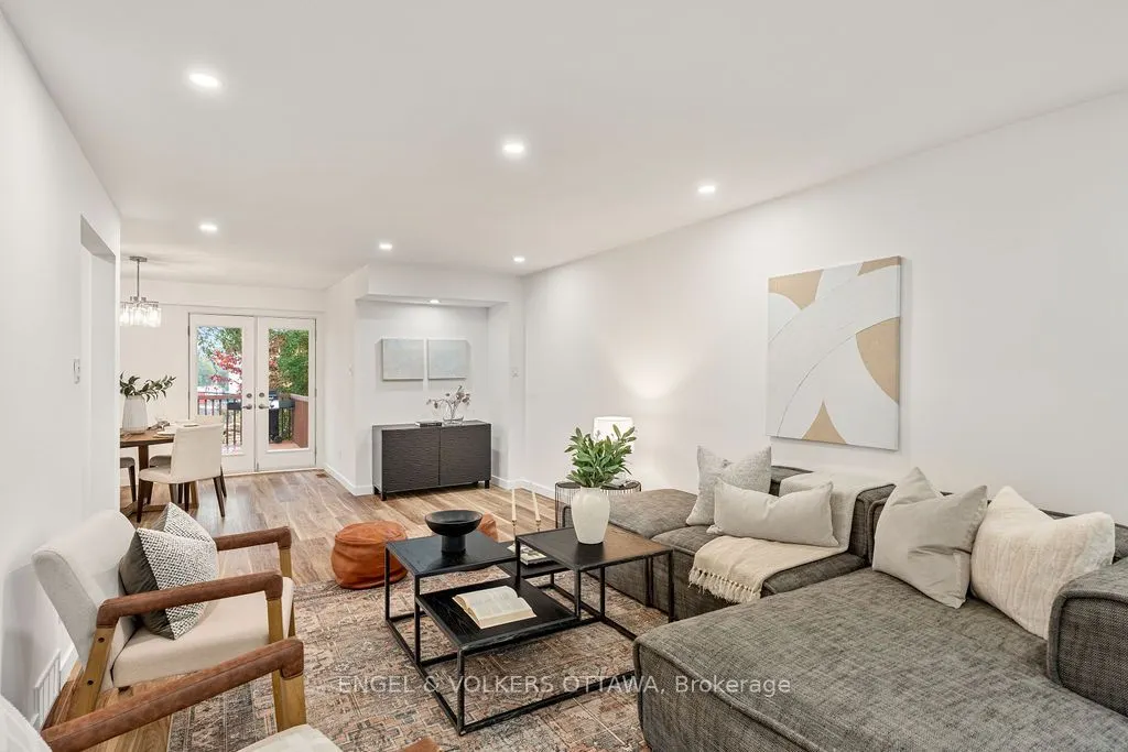 12 Bayside Private