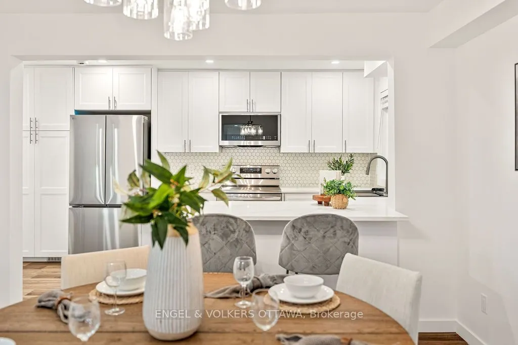 12 Bayside Private
