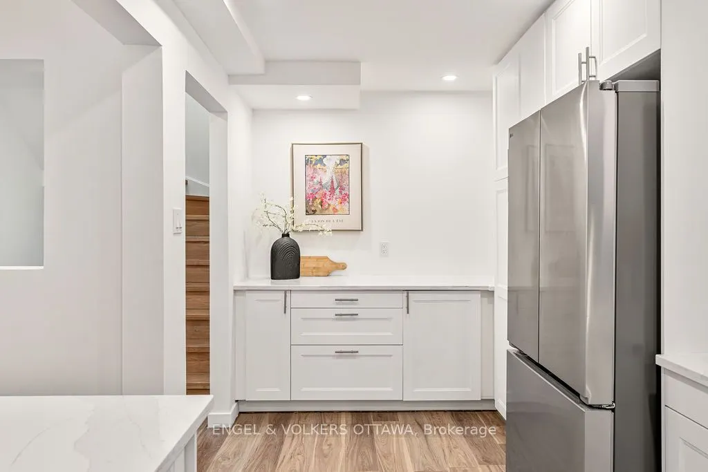 12 Bayside Private