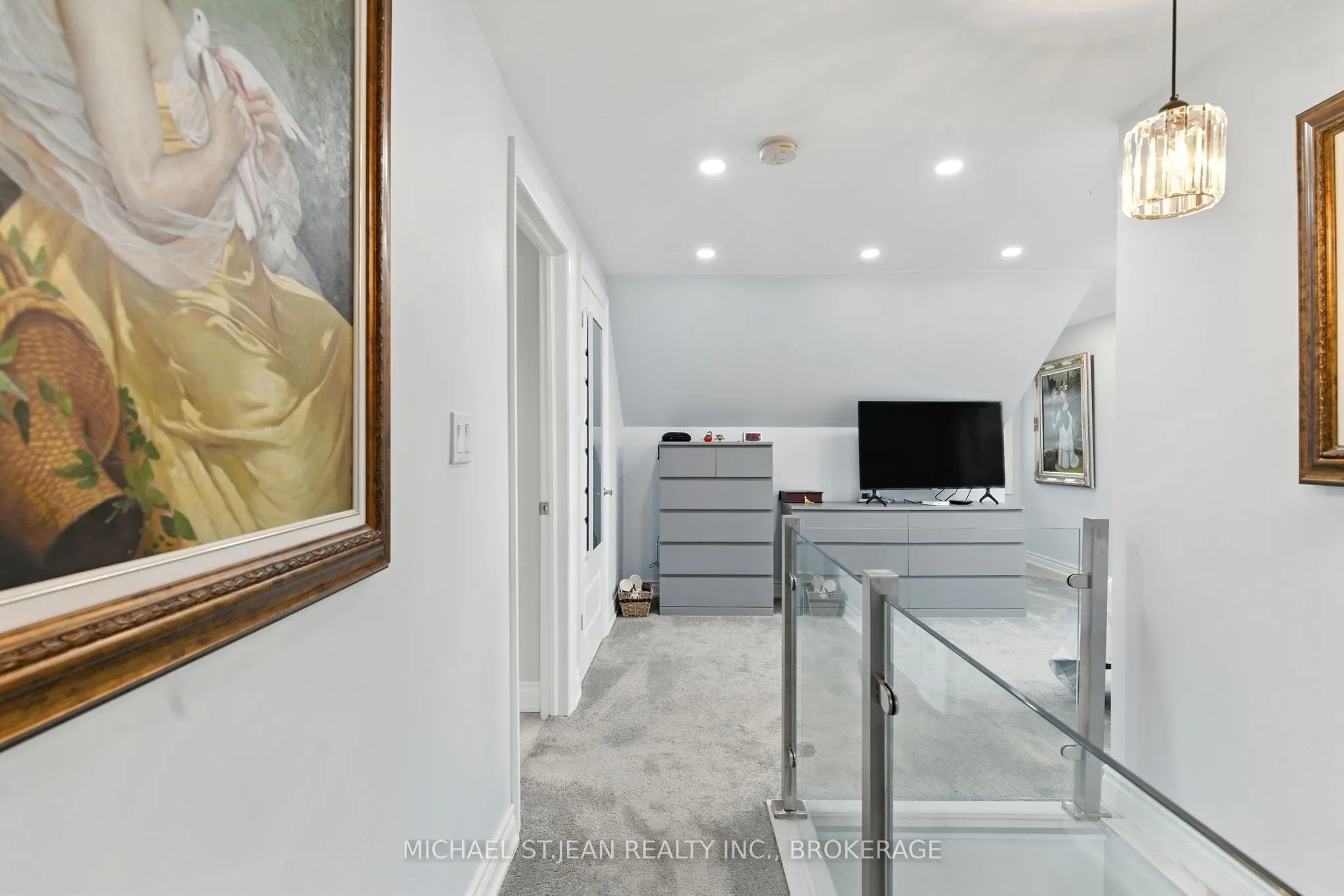 29 Sauer Avenue