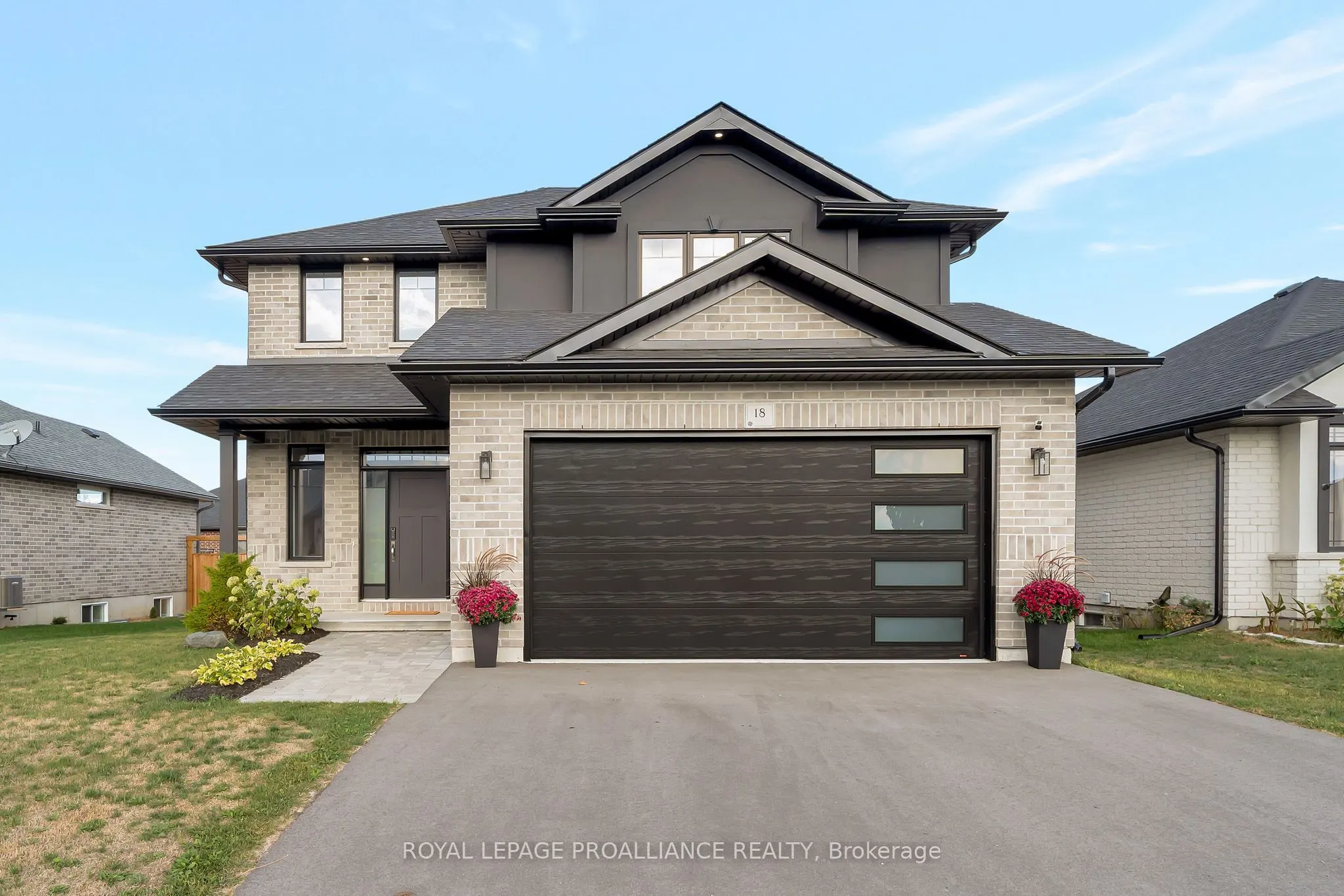18 RAYCROFT Drive