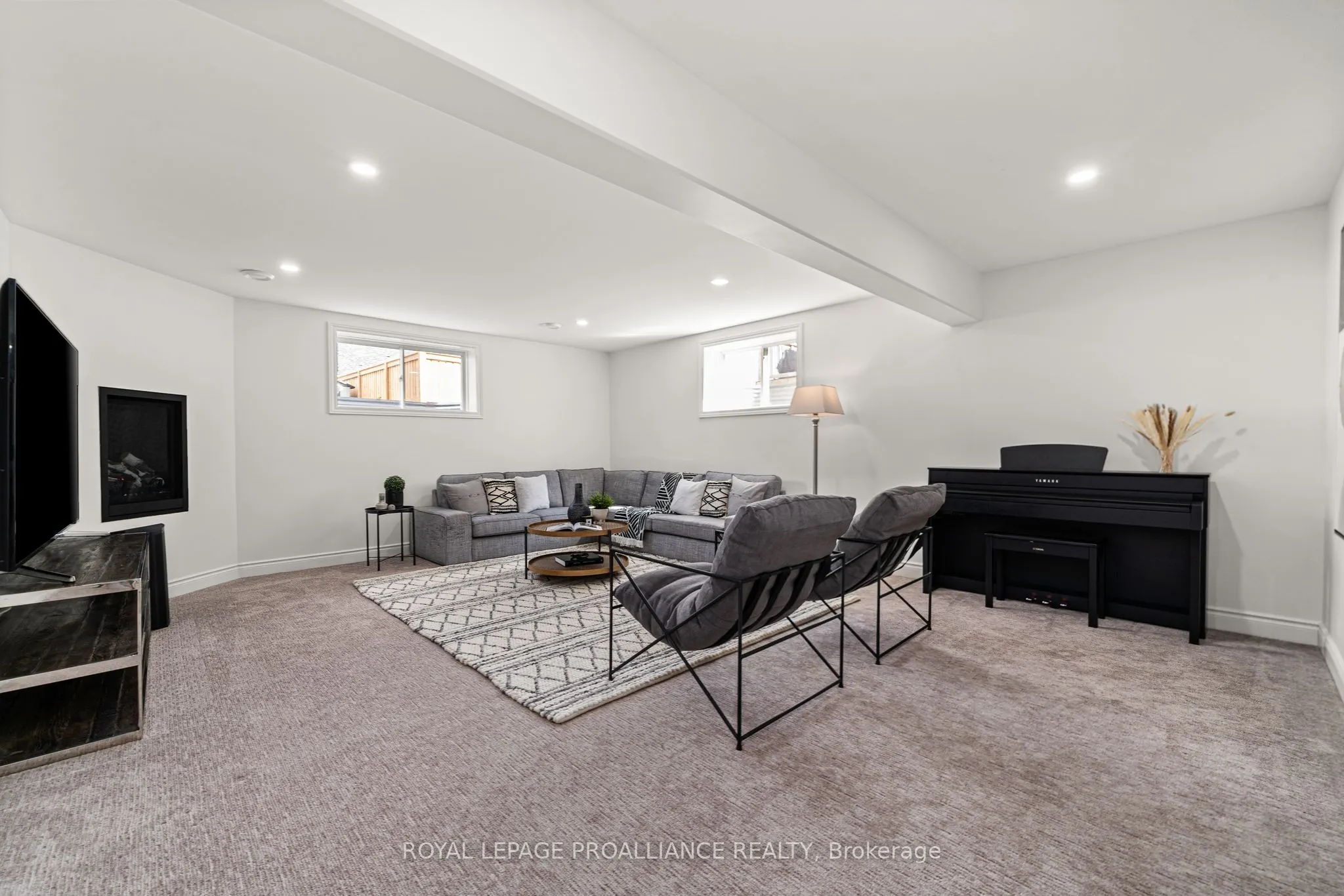 18 RAYCROFT Drive