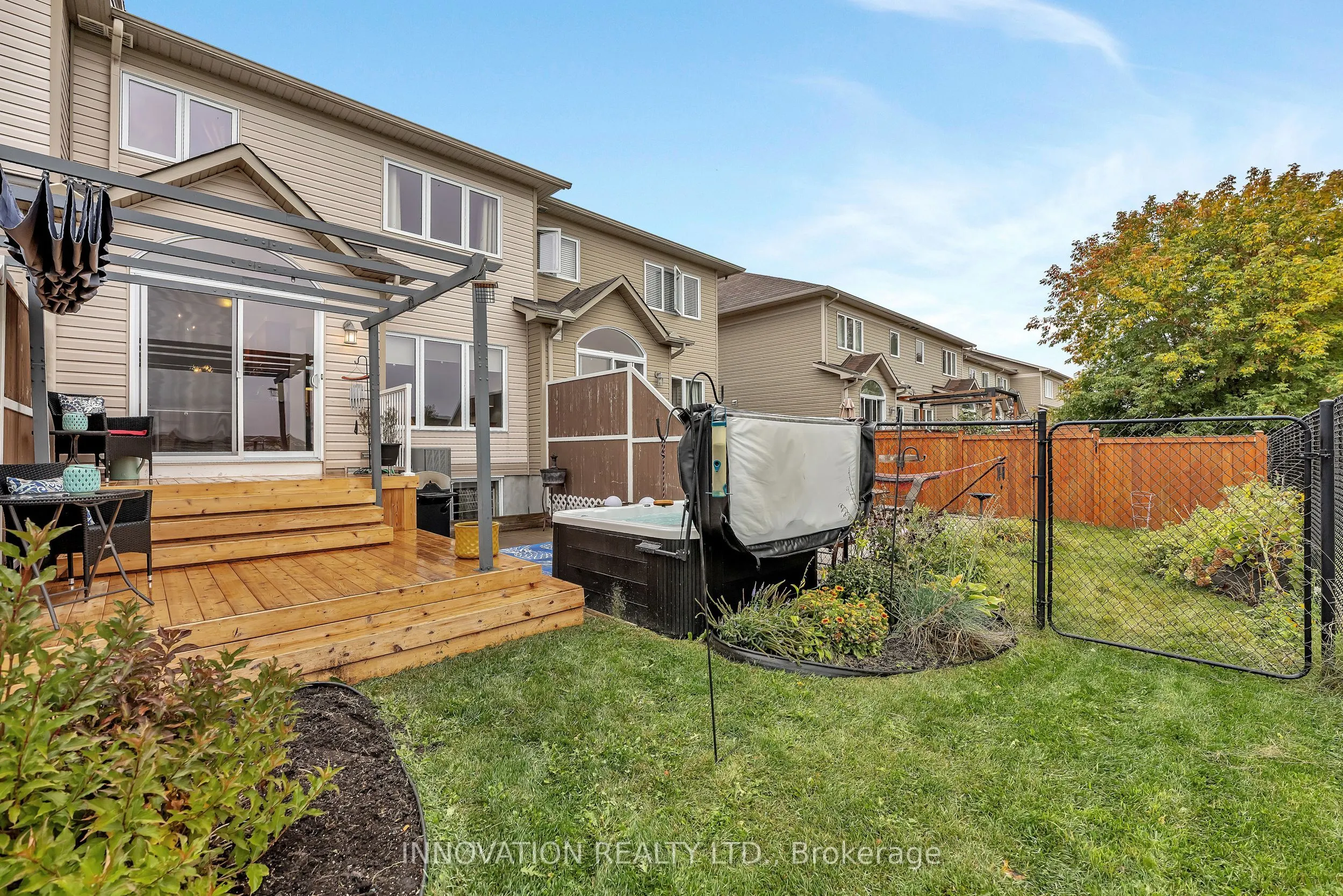 146 Silvermoon Crescent