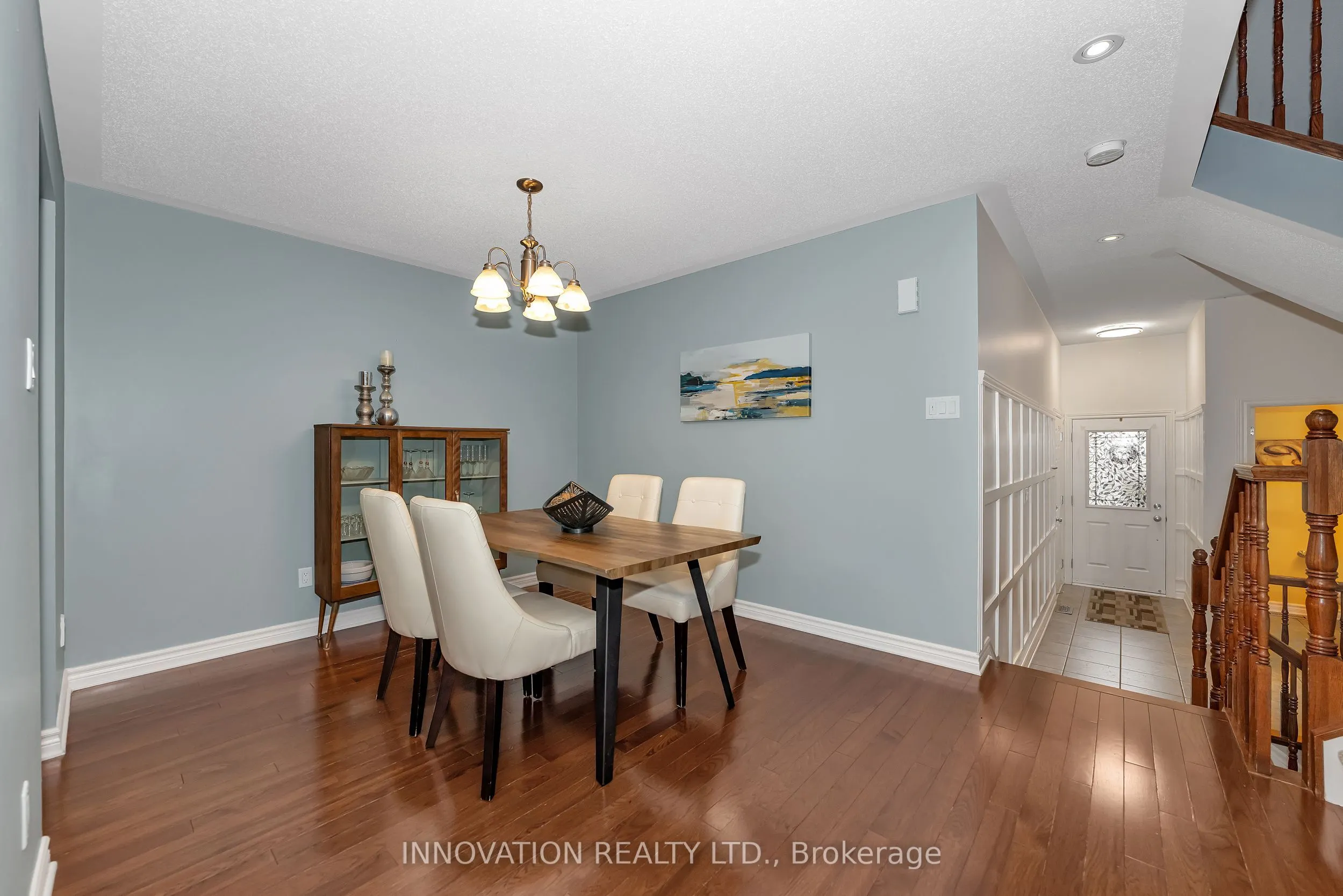 146 Silvermoon Crescent