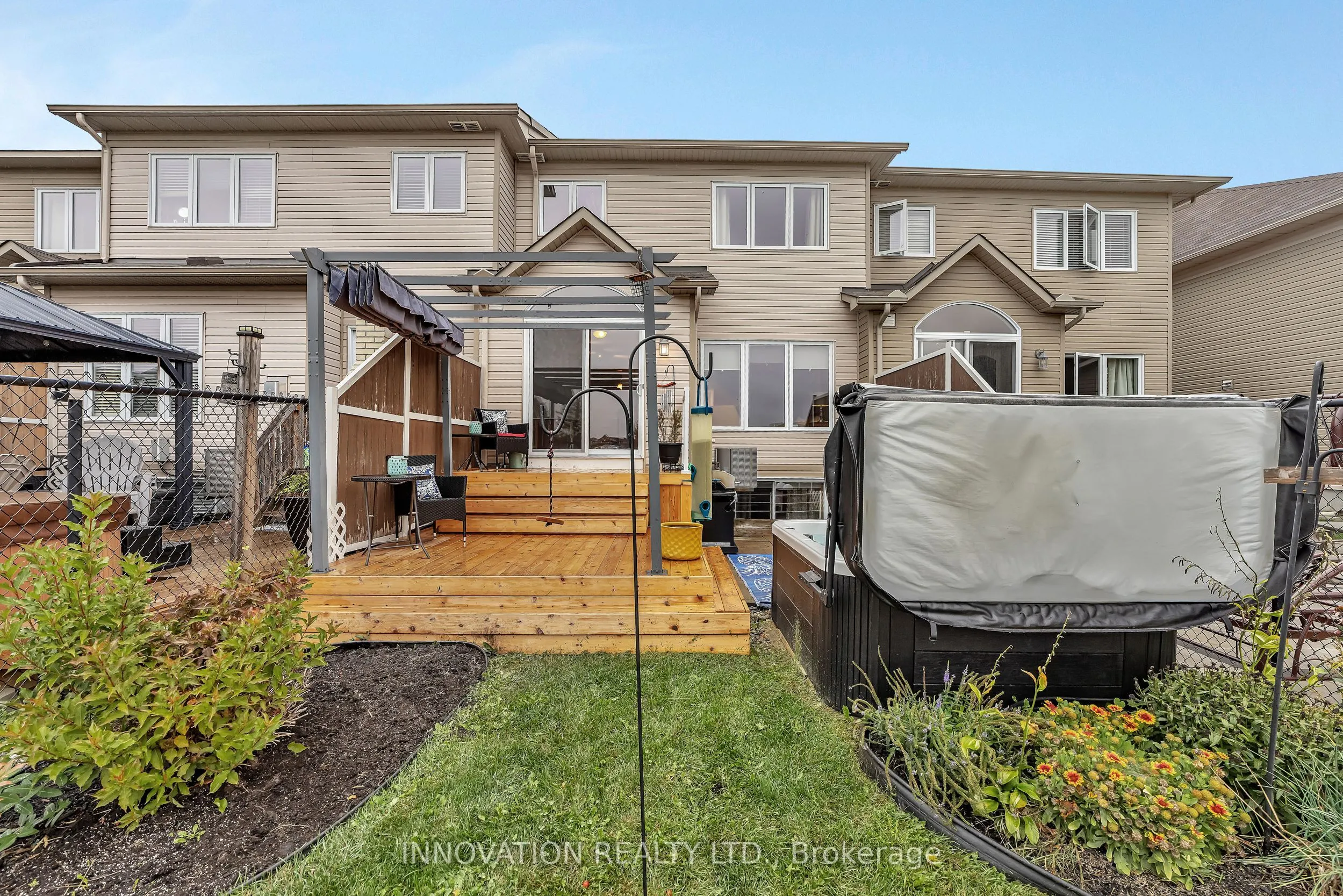 146 Silvermoon Crescent