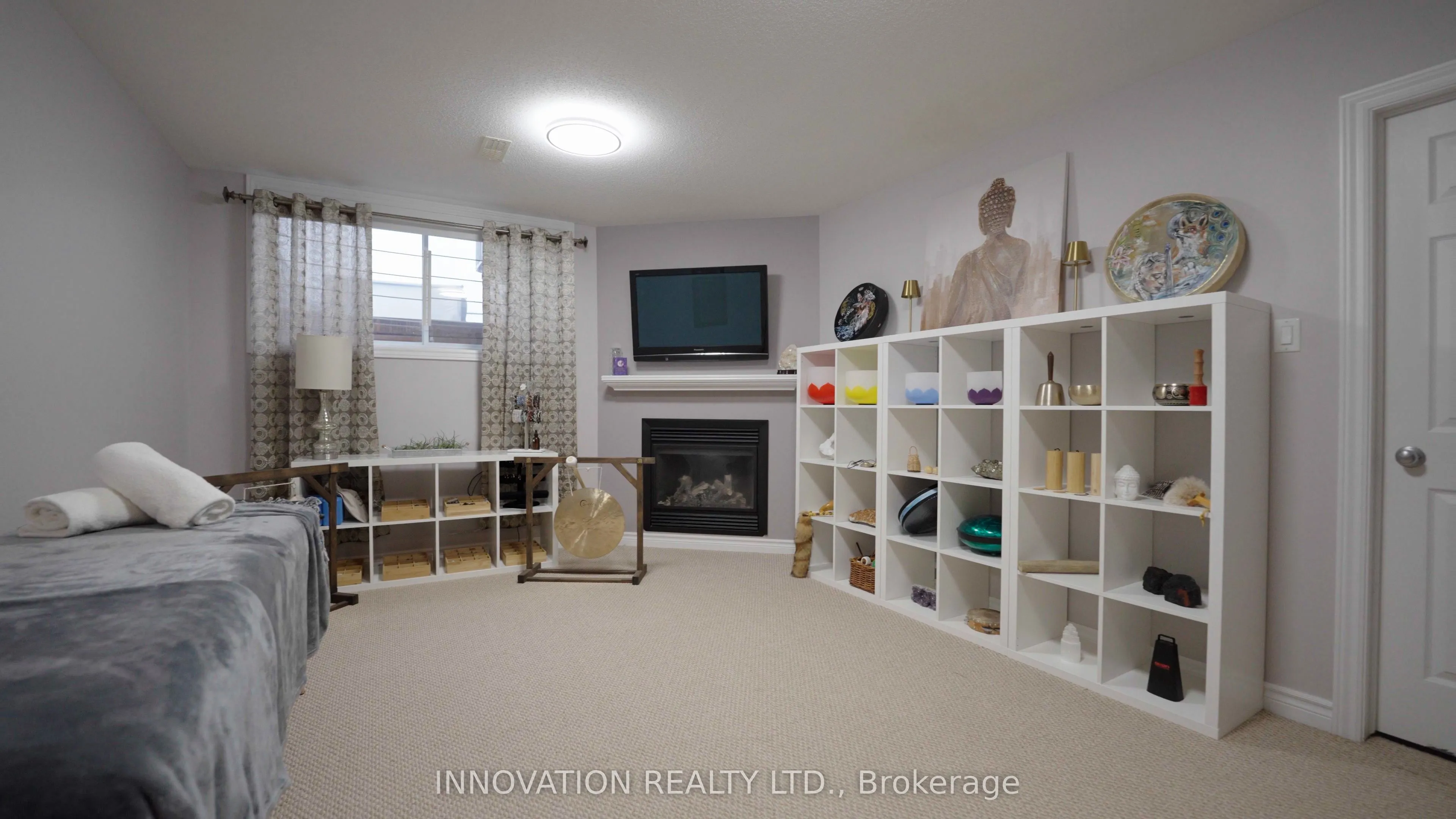 146 Silvermoon Crescent