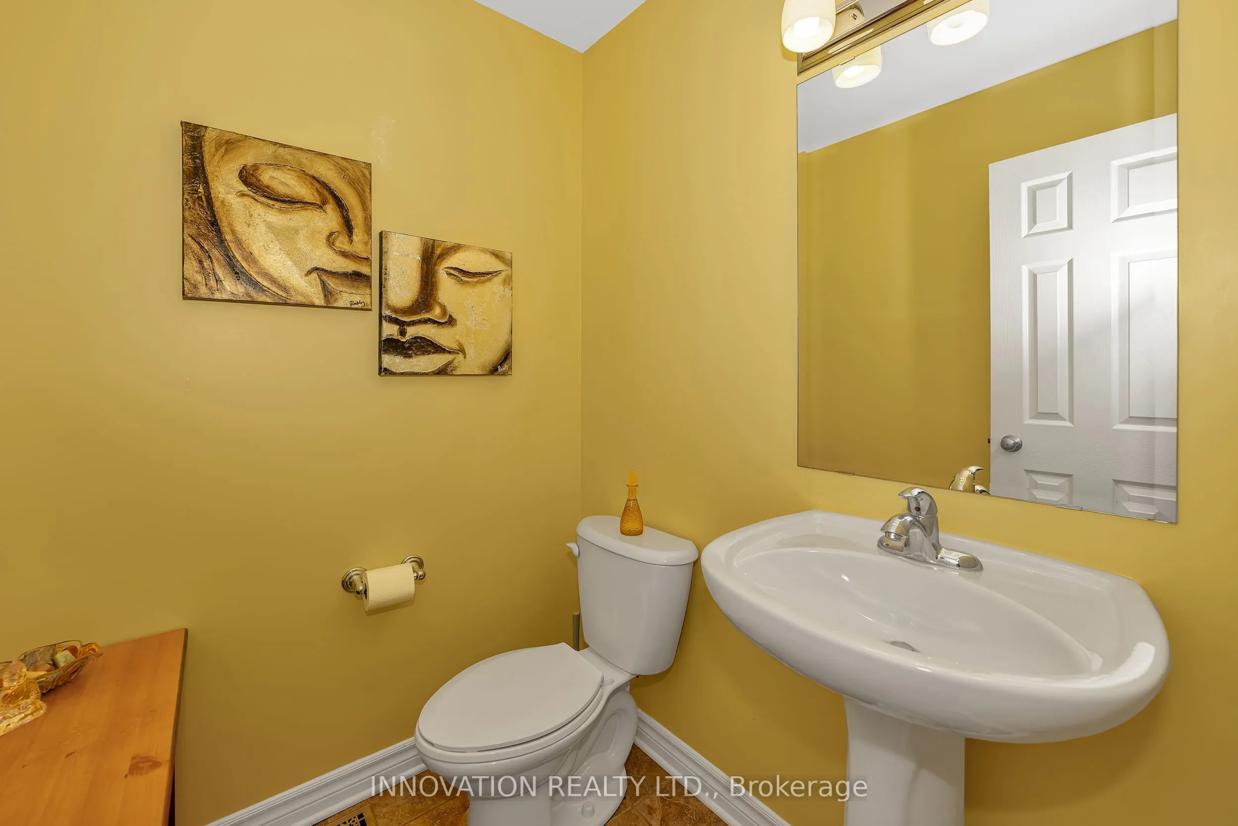 146 Silvermoon Crescent