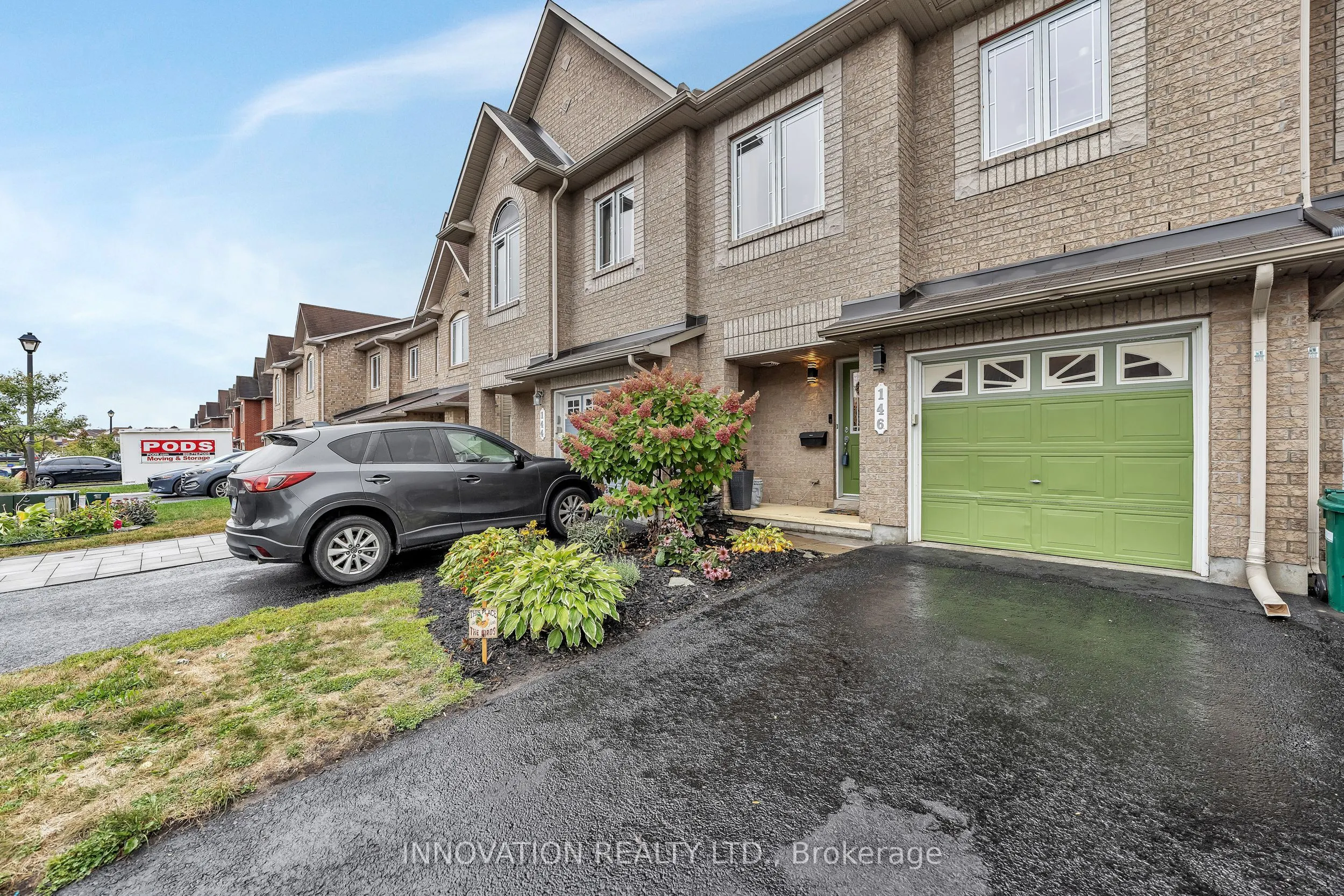 146 Silvermoon Crescent