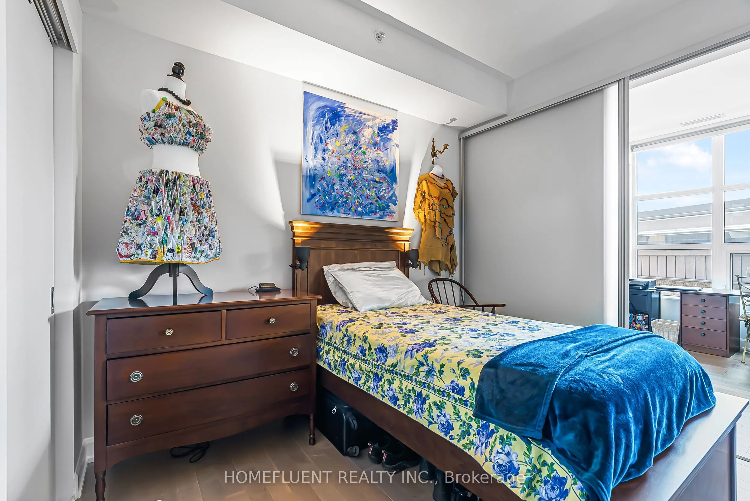 10 Rosemount Avenue, #305