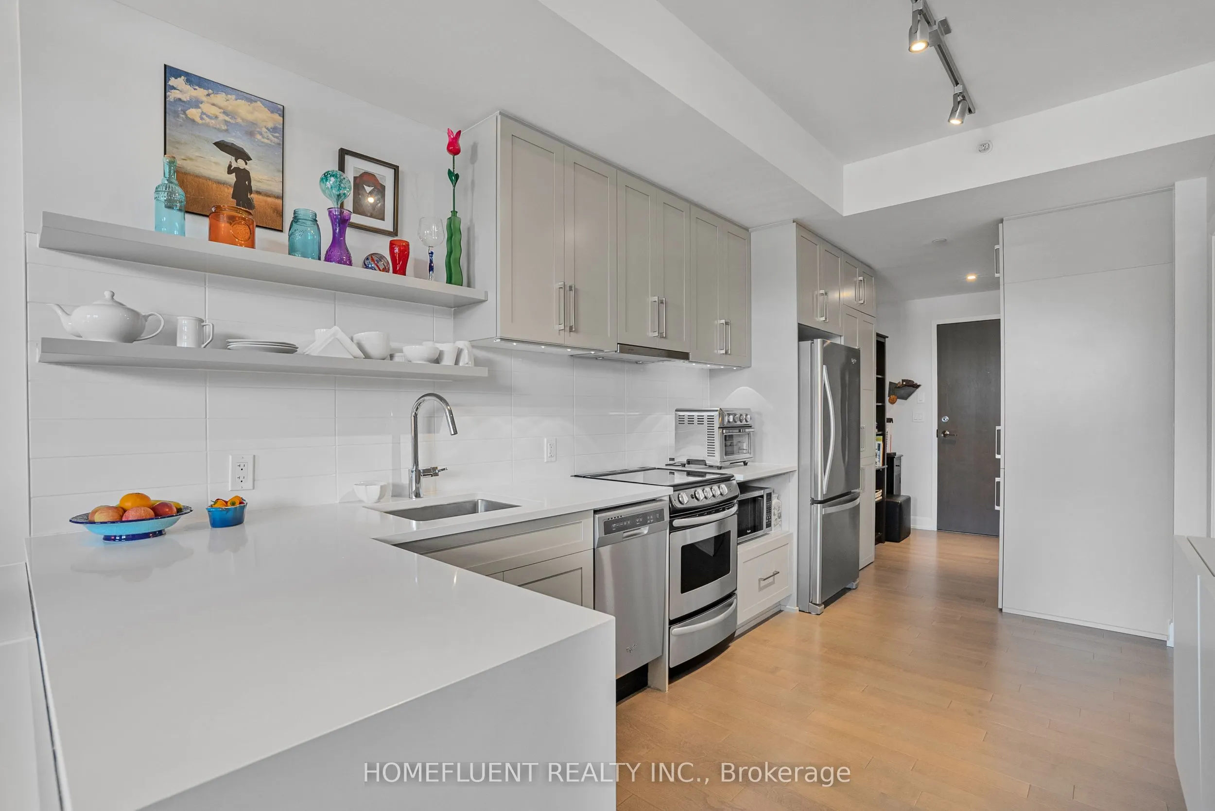 10 Rosemount Avenue, #305