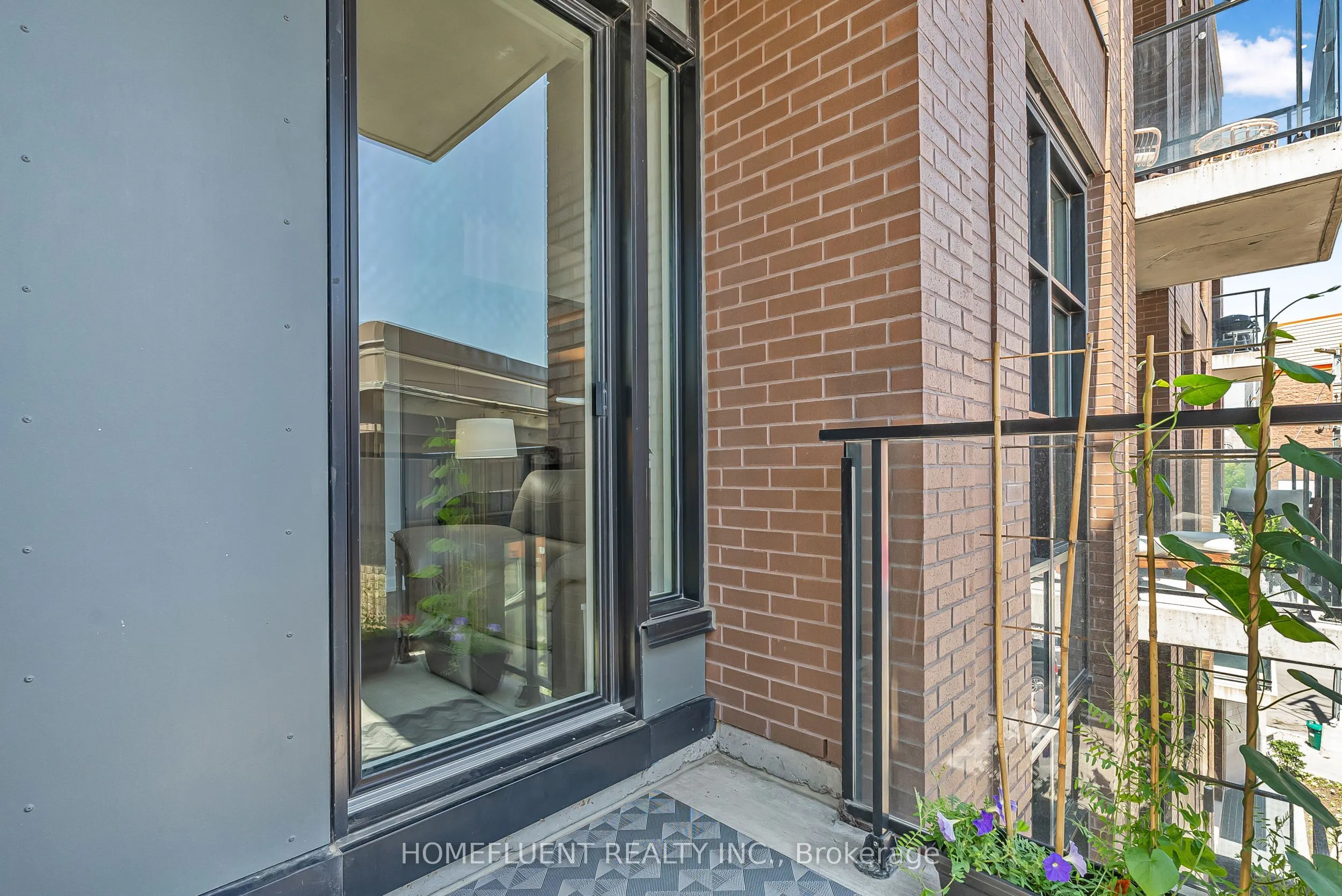 10 Rosemount Avenue, #305