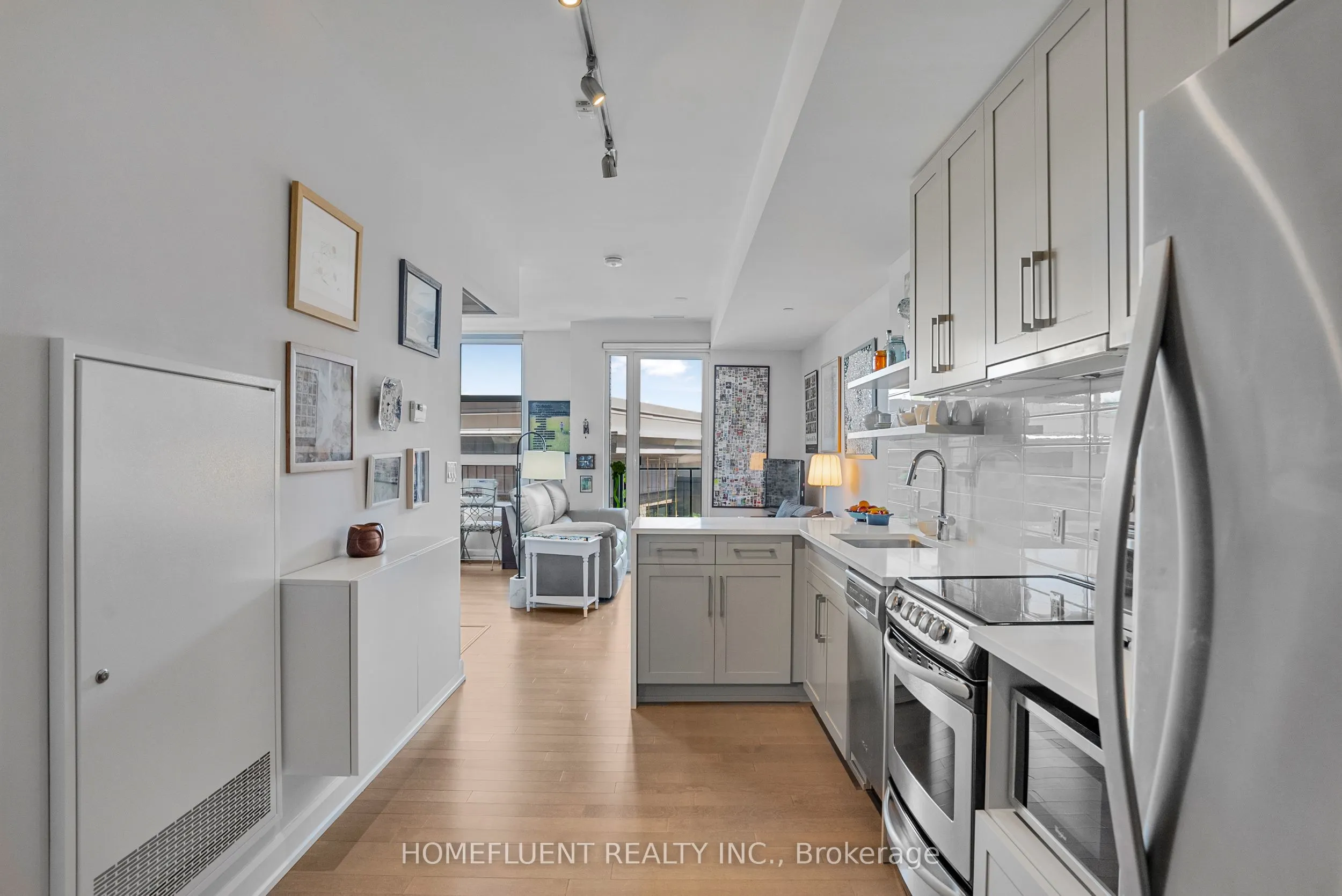 10 Rosemount Avenue, #305