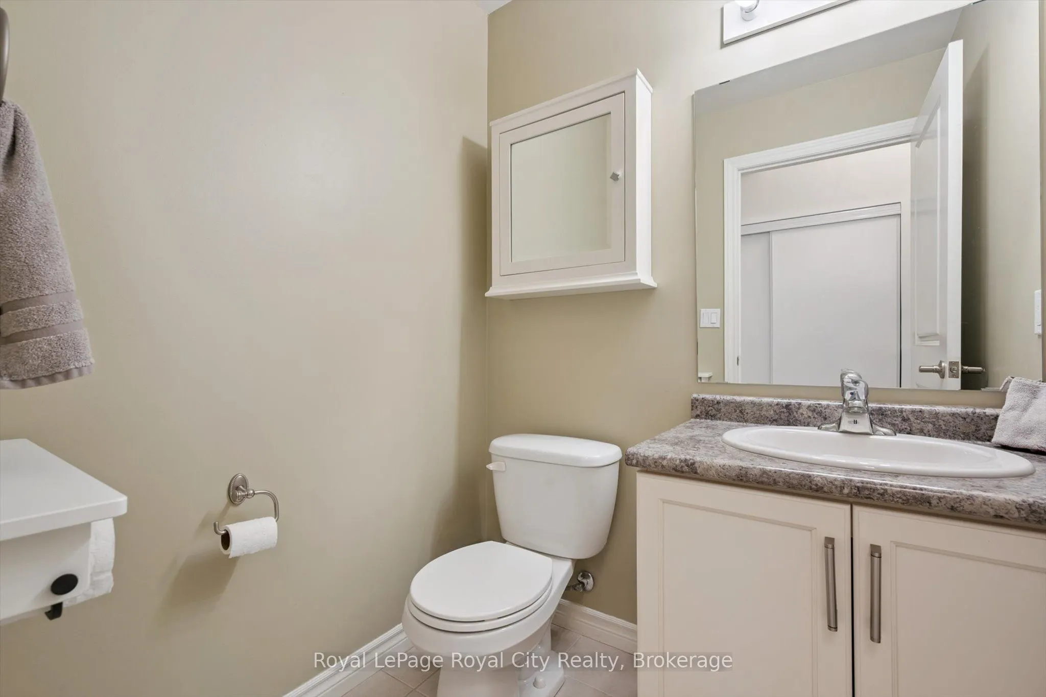 1077 Gordon Street, #228