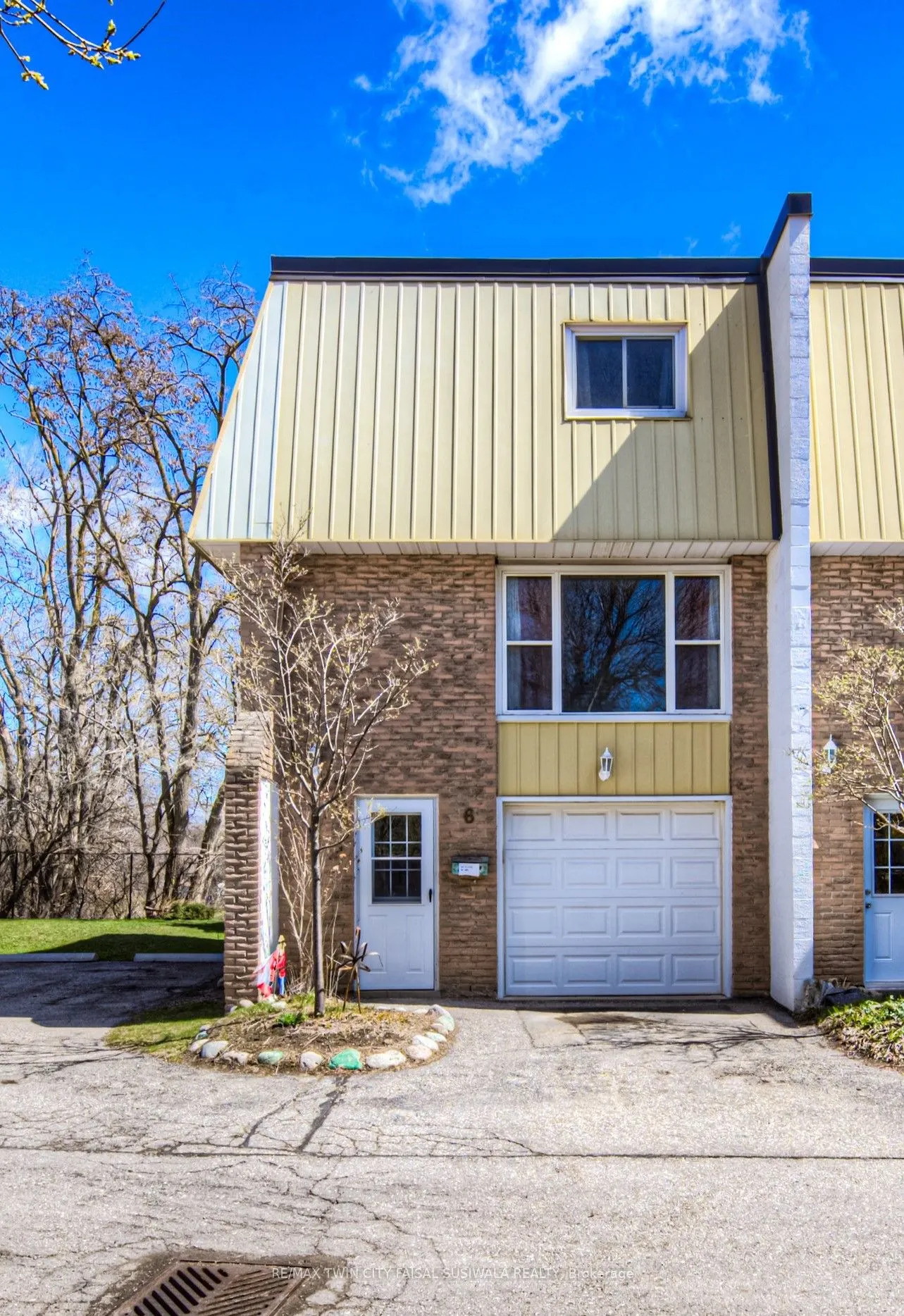 70 Morgan Avenue, #6
