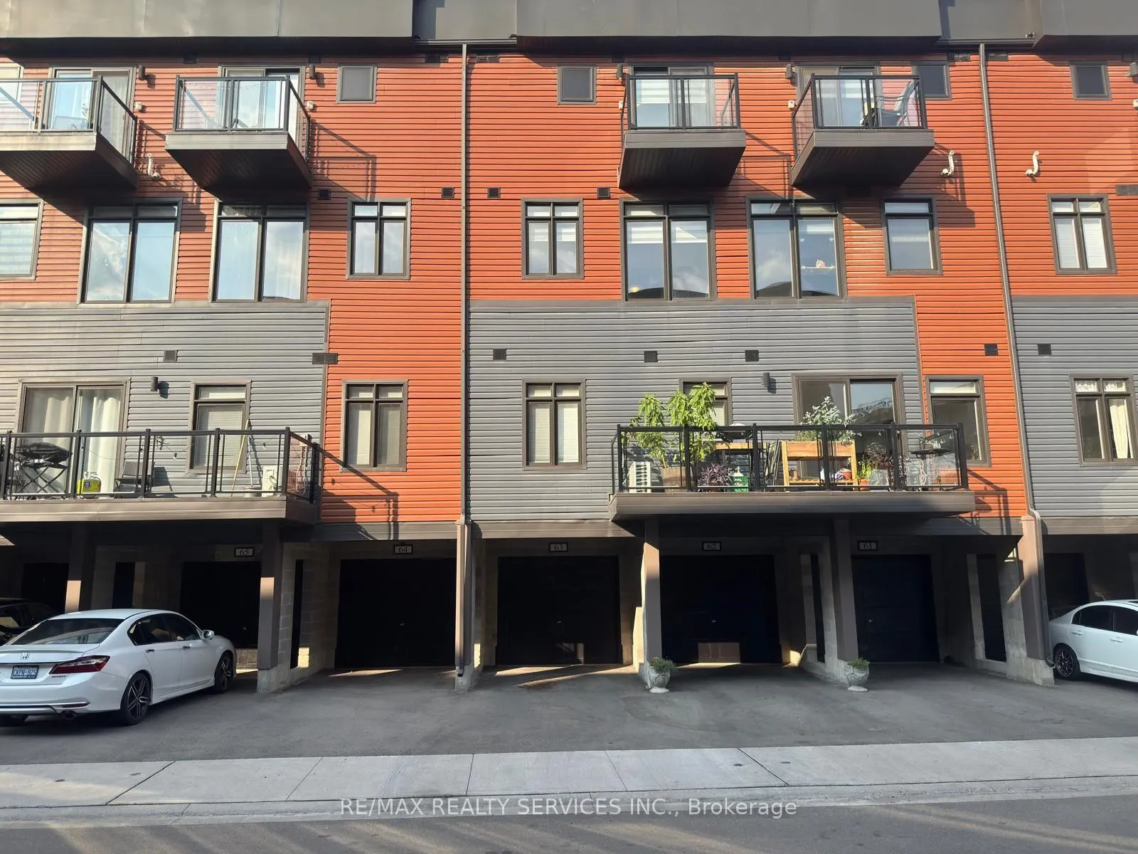 2 Willow Street, #63