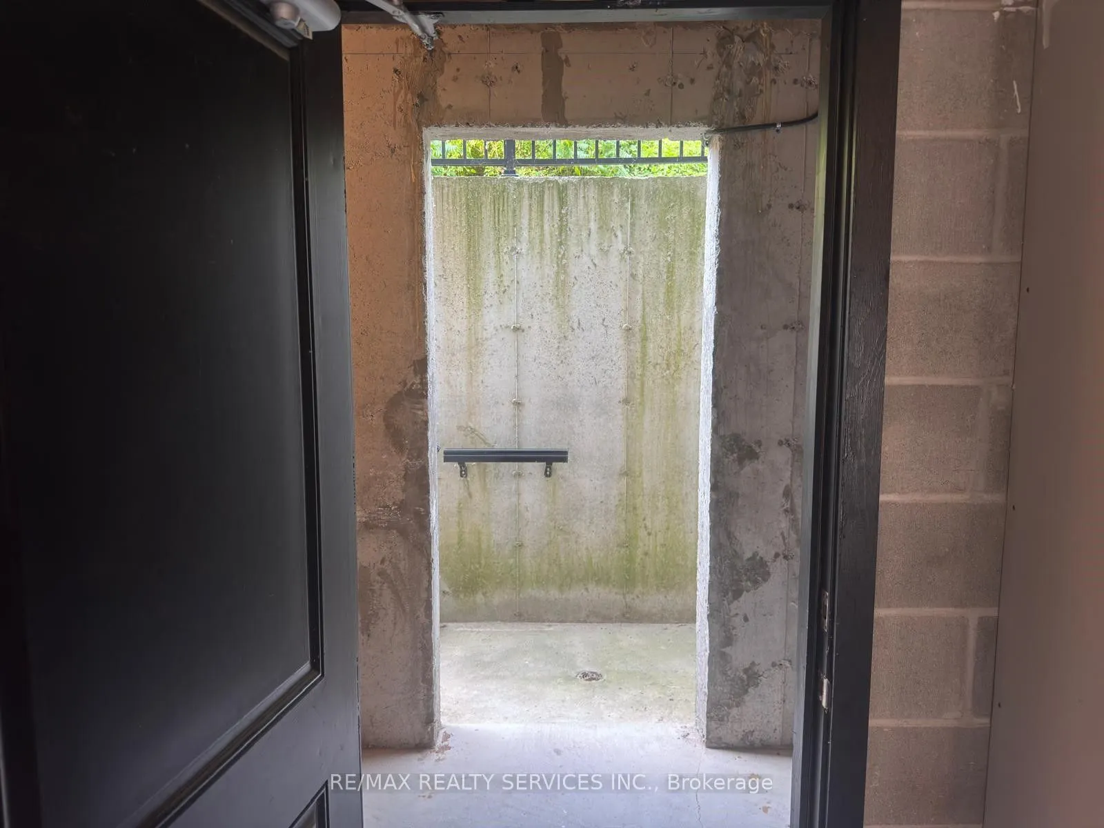 2 Willow Street, #63