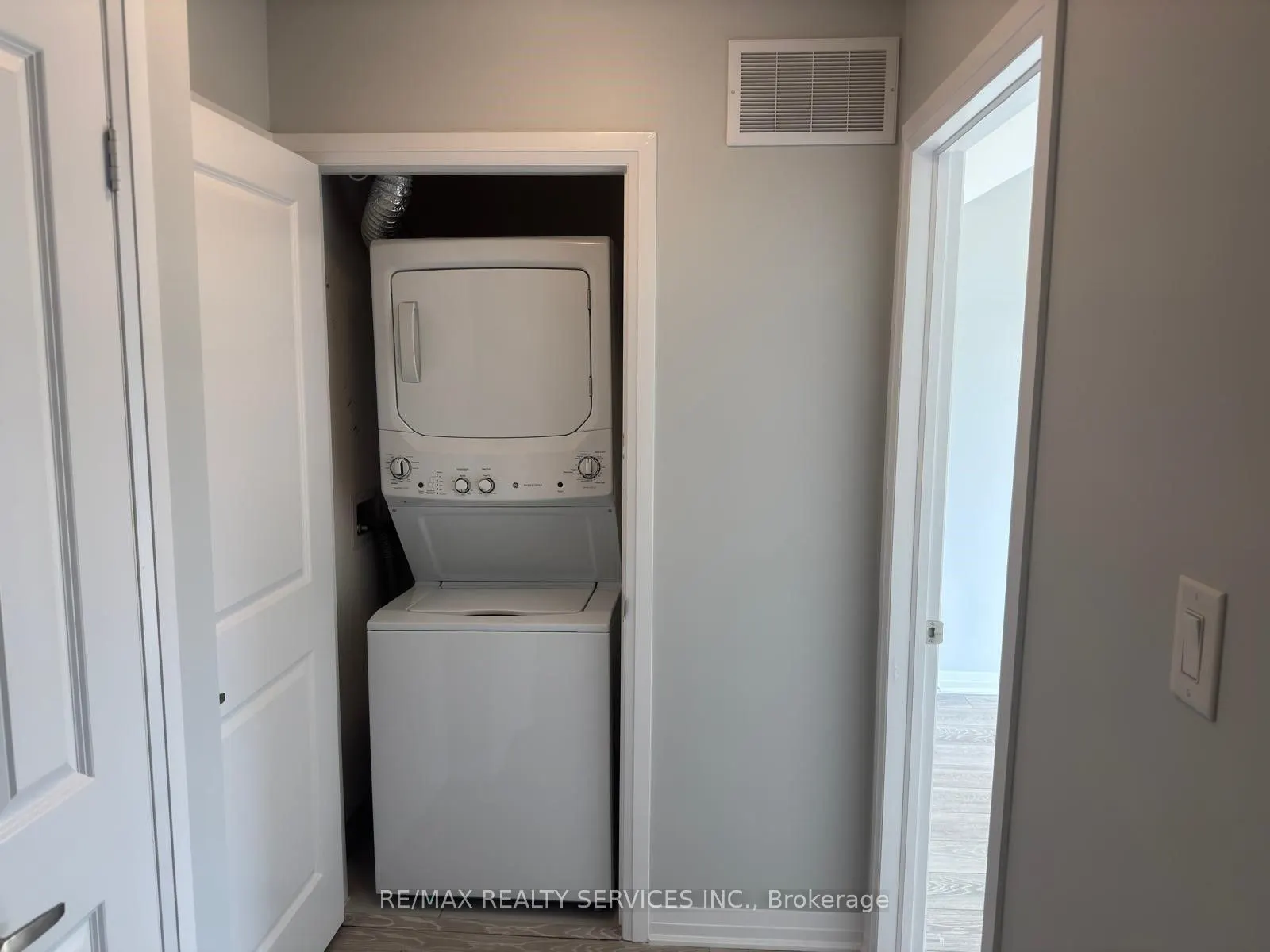 2 Willow Street, #63