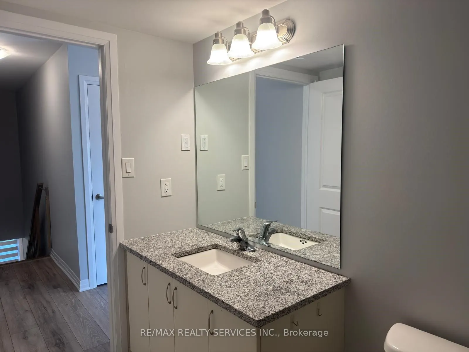 2 Willow Street, #63