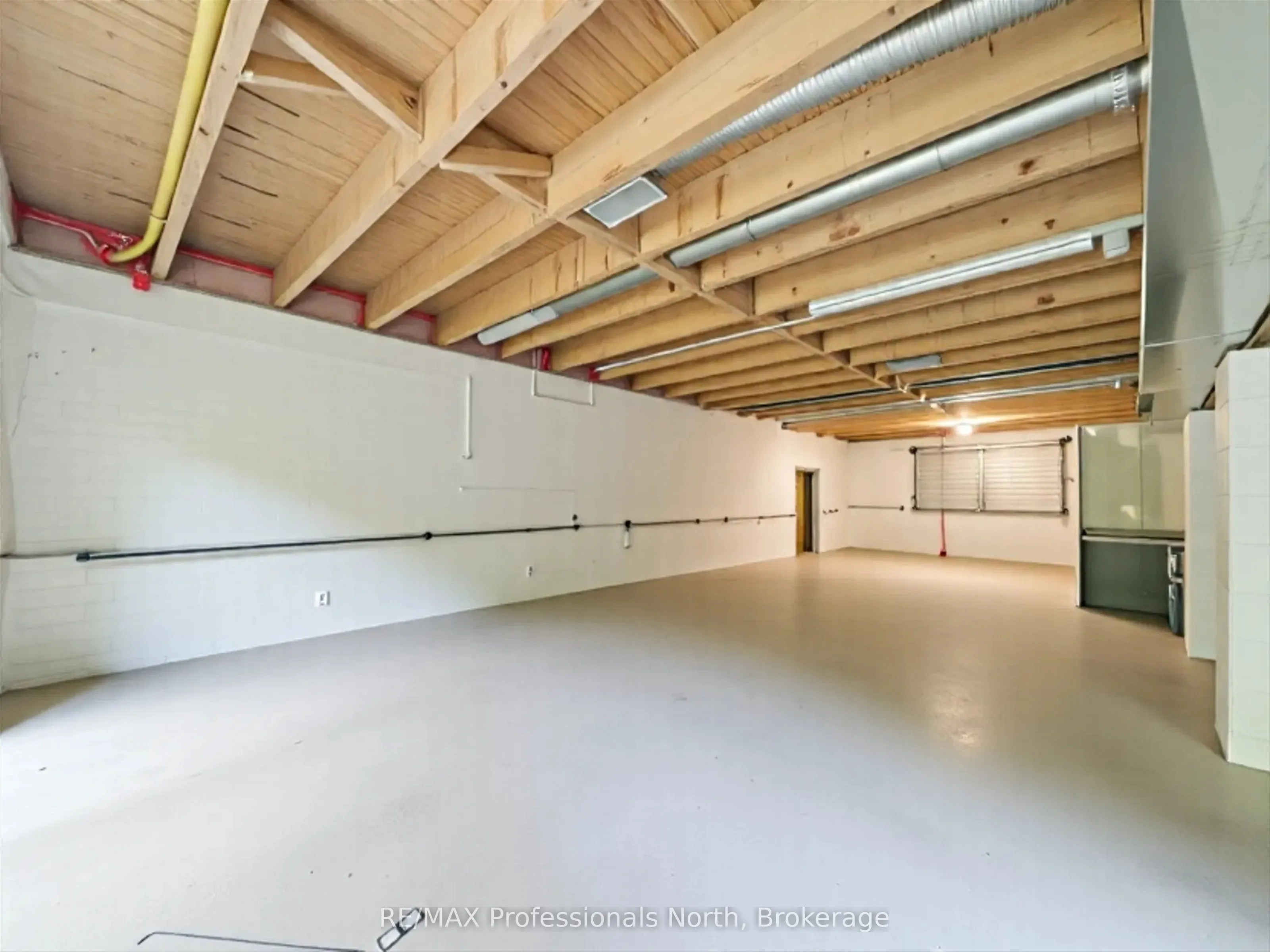 1755 Skyline Drive