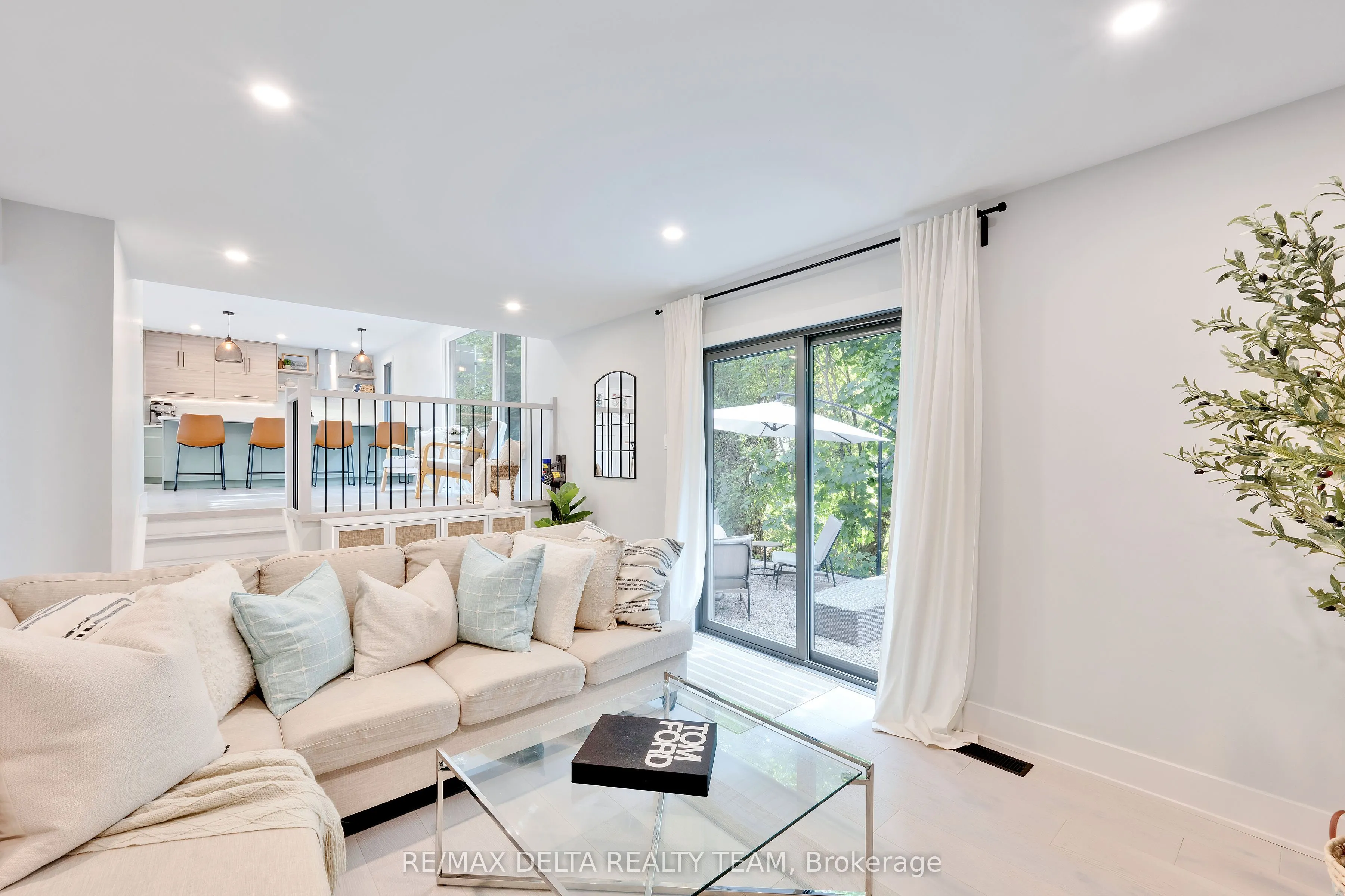 2556 Gravelle Crescent