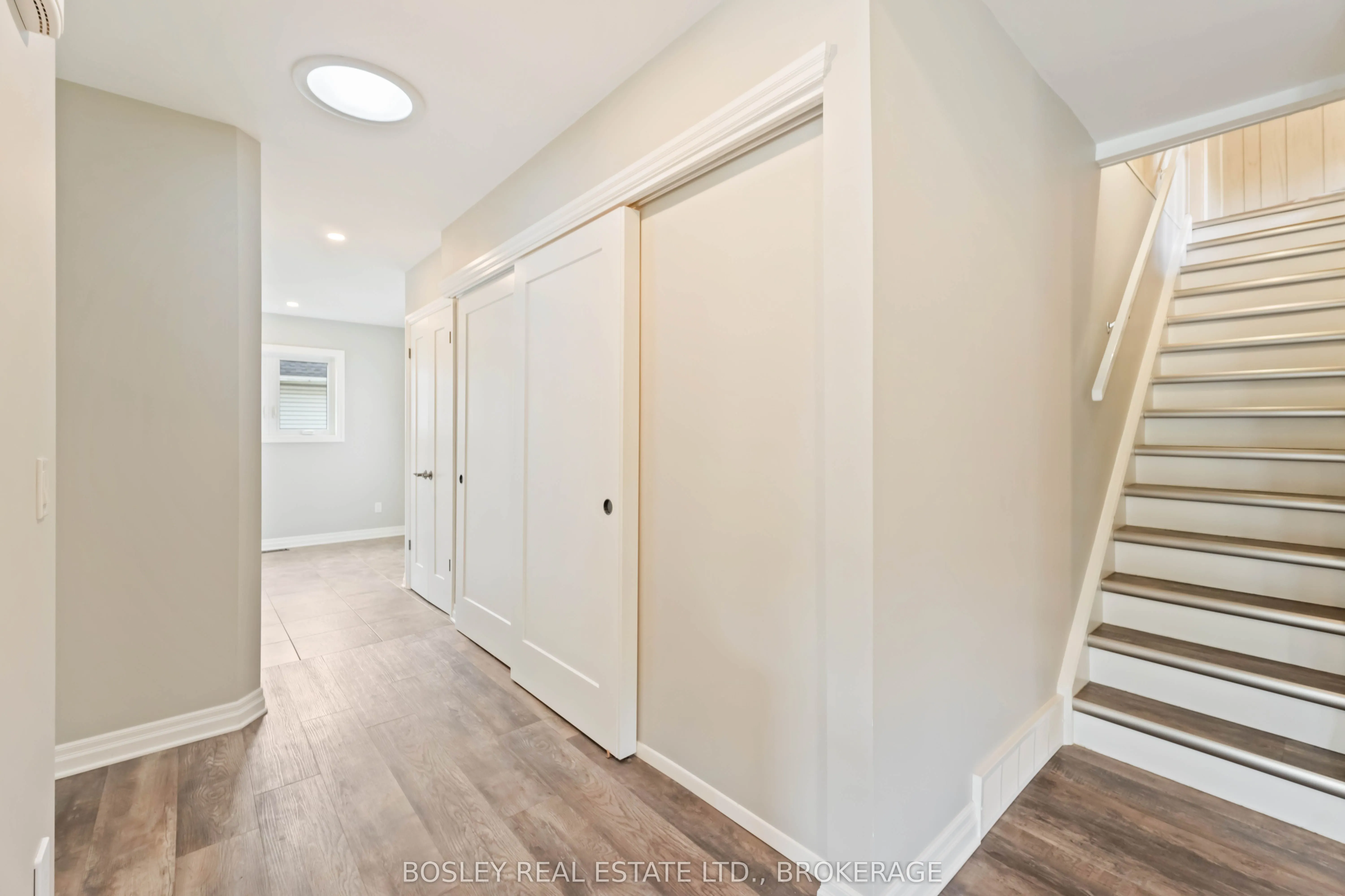 79 Richmond Street W